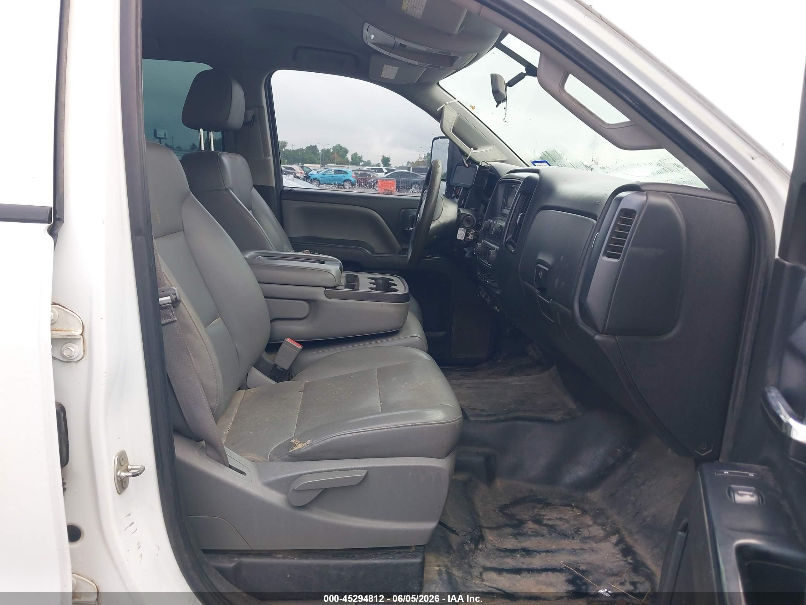 2015 Chevrolet Silverado 2500hd Wt Белый vin: 1GC1CUEG5FF607753
