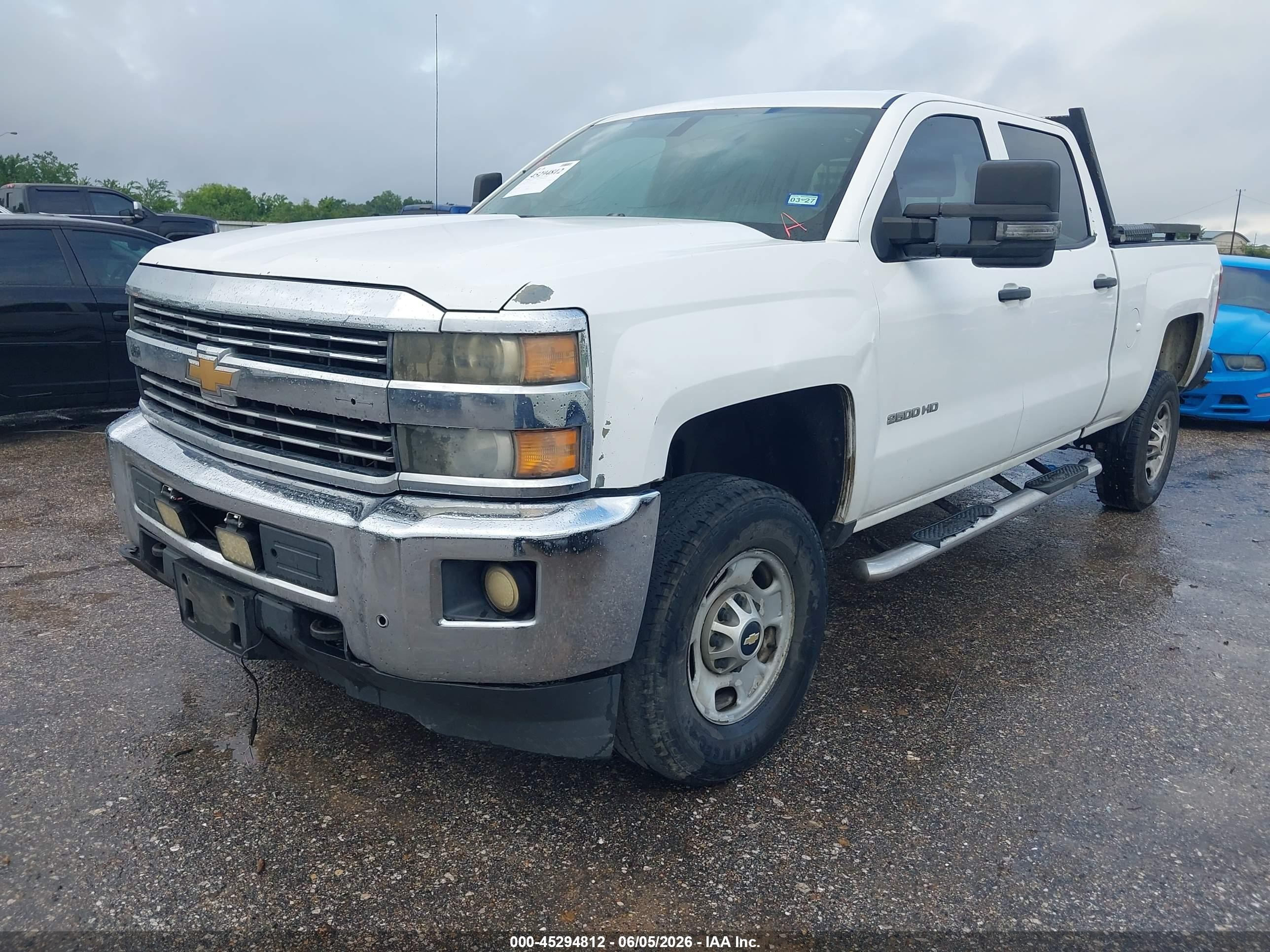 2015 Chevrolet Silverado 2500hd Wt Белый vin: 1GC1CUEG5FF607753