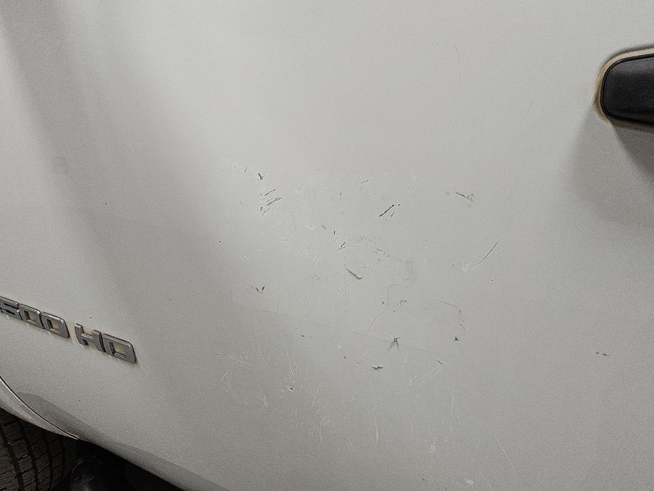 2014 Chevrolet Silverado C2500 Heavy Duty White vin: 1GC1CVCG0EF120452 Damage: Left Front Door, Heavy Scratch, 7 To 8 Inches