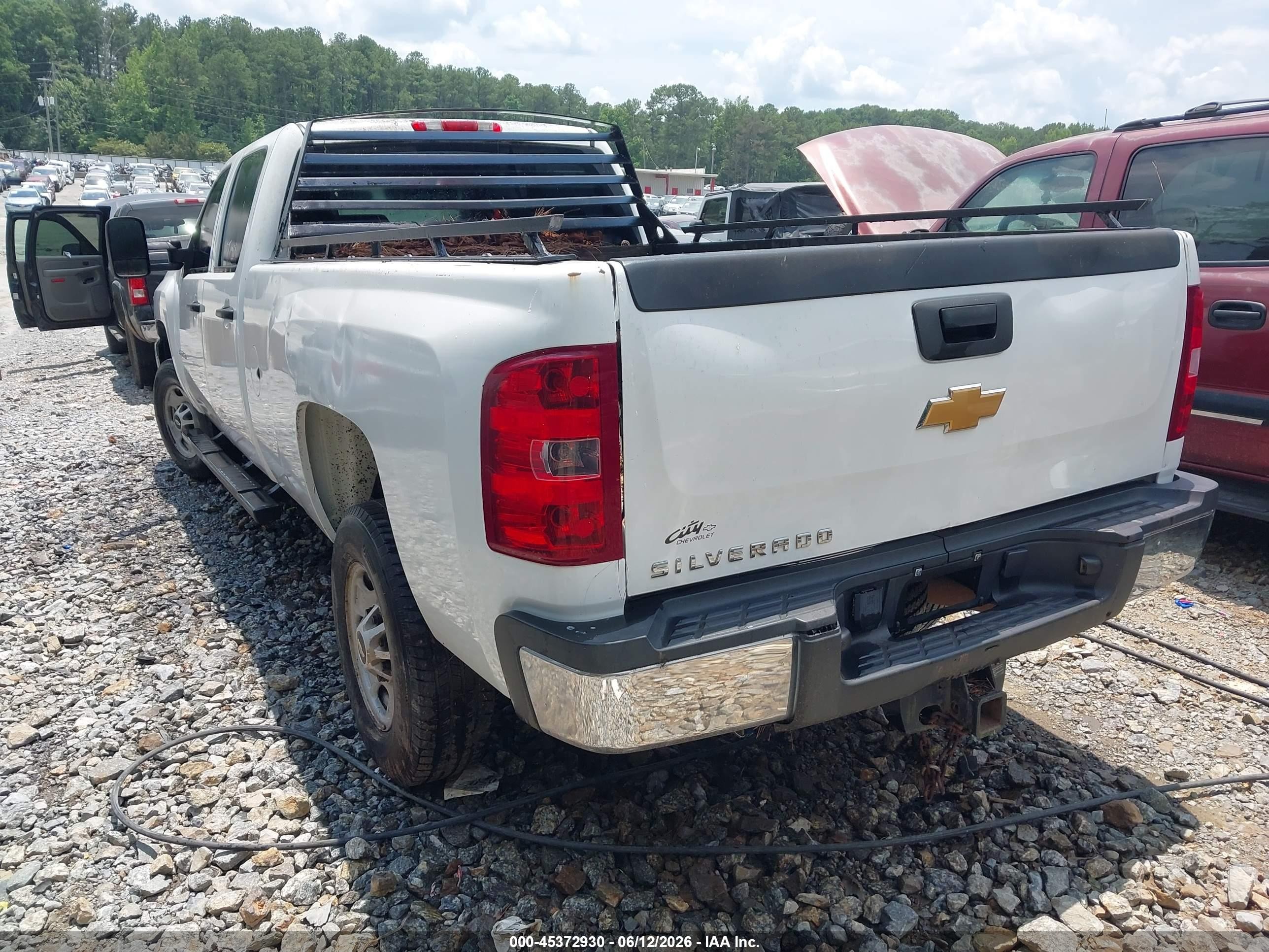 2013 Chevrolet Silverado 2500hd Work Truck White vin: 1GC1CVCG3DF102235