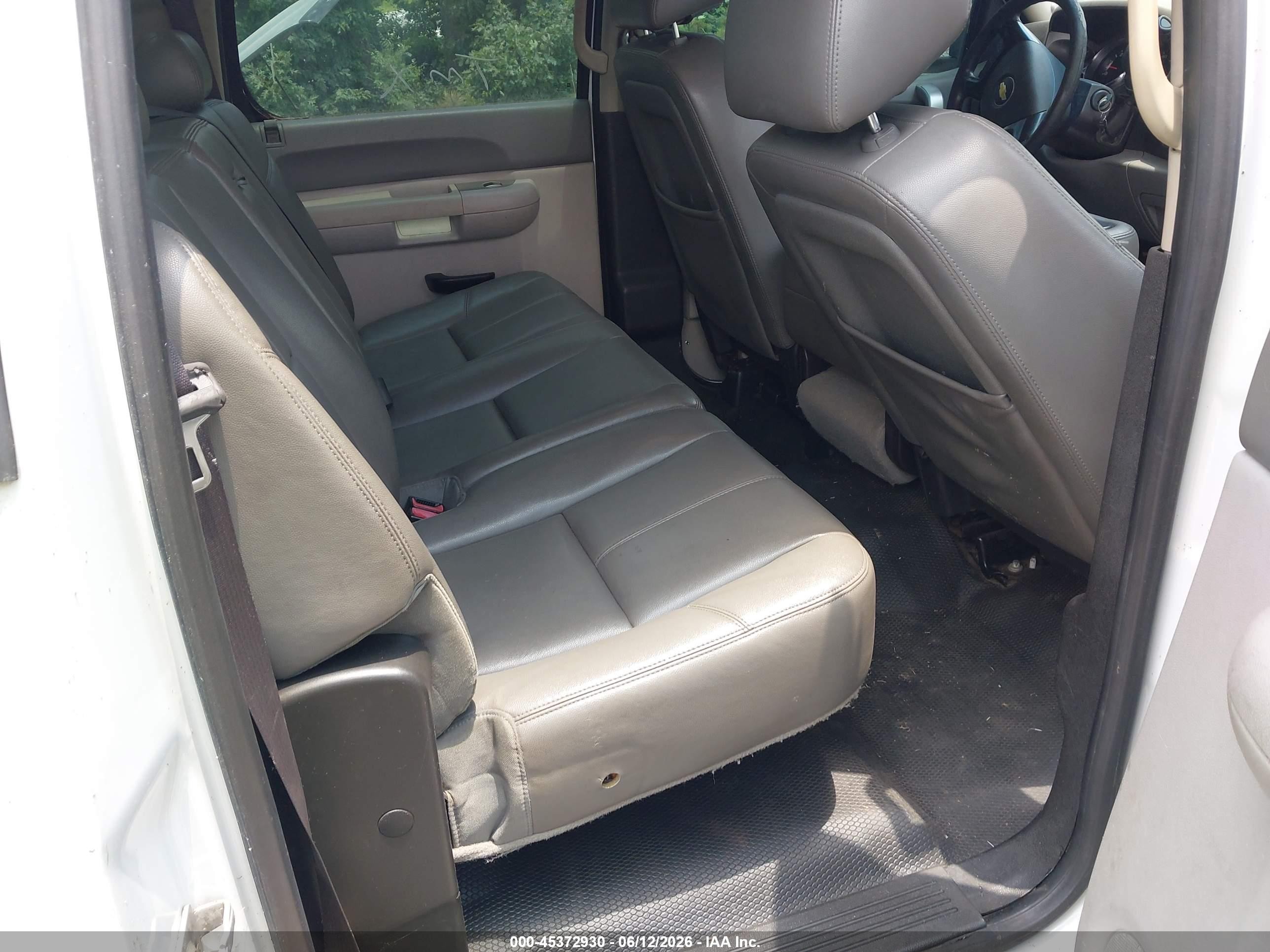 2013 Chevrolet Silverado 2500hd Work Truck White vin: 1GC1CVCG3DF102235