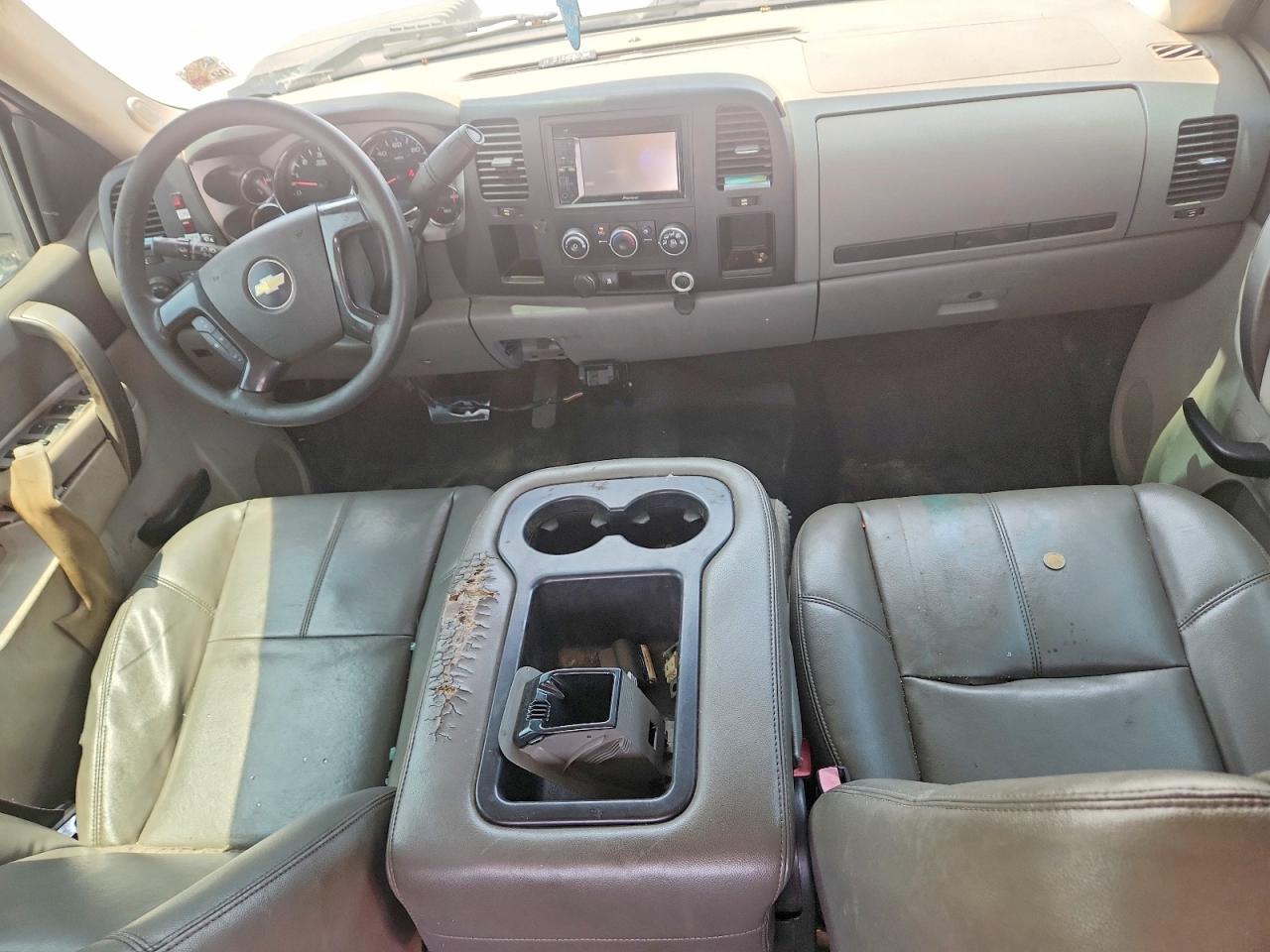 2011 Chevrolet Silverado C2500 Heavy Duty Белый vin: 1GC1CVCG4BF257440