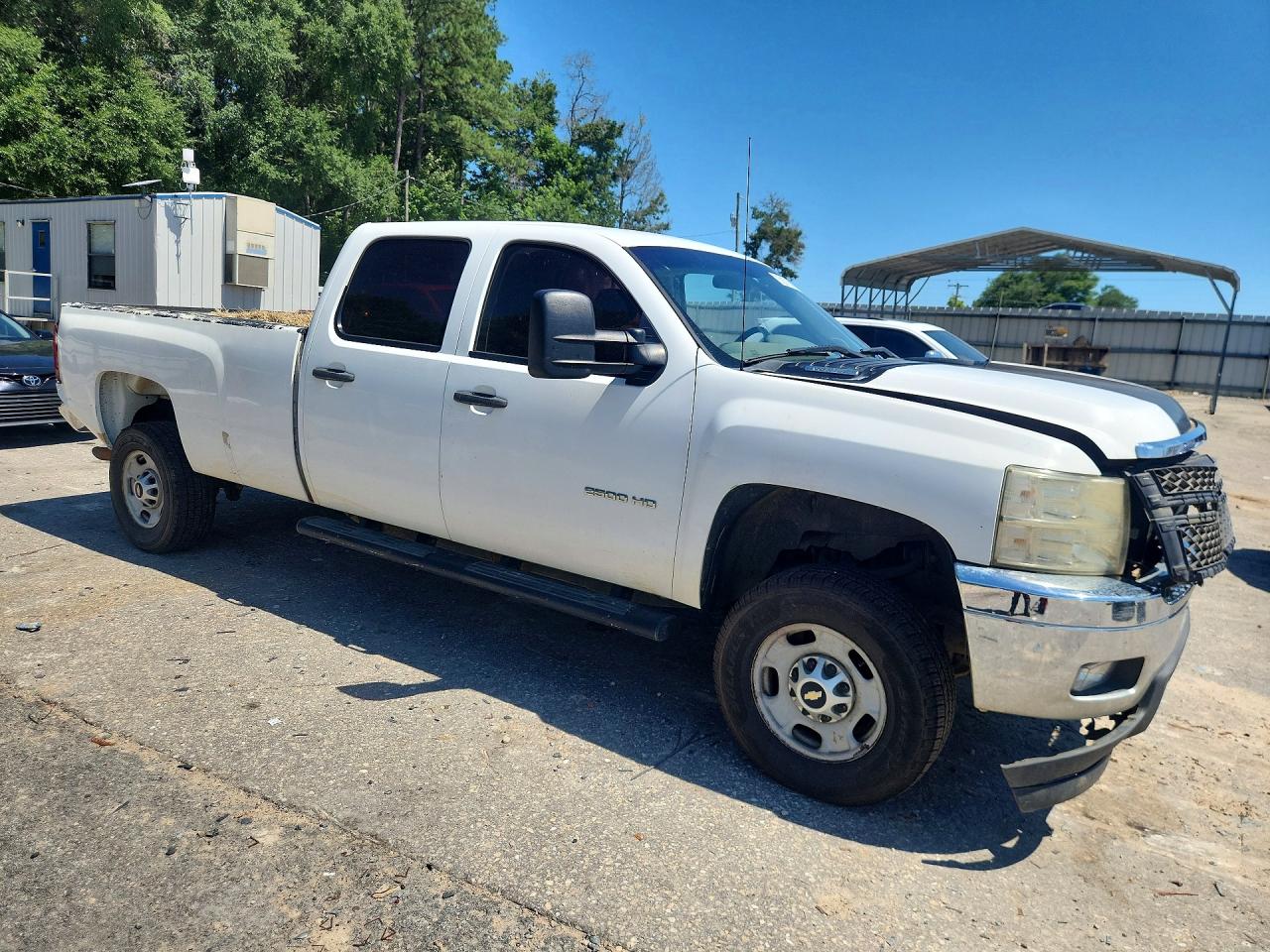 2012 Chevrolet Silverado C2500 Heavy Duty White vin: 1GC1CVCG6CF240057