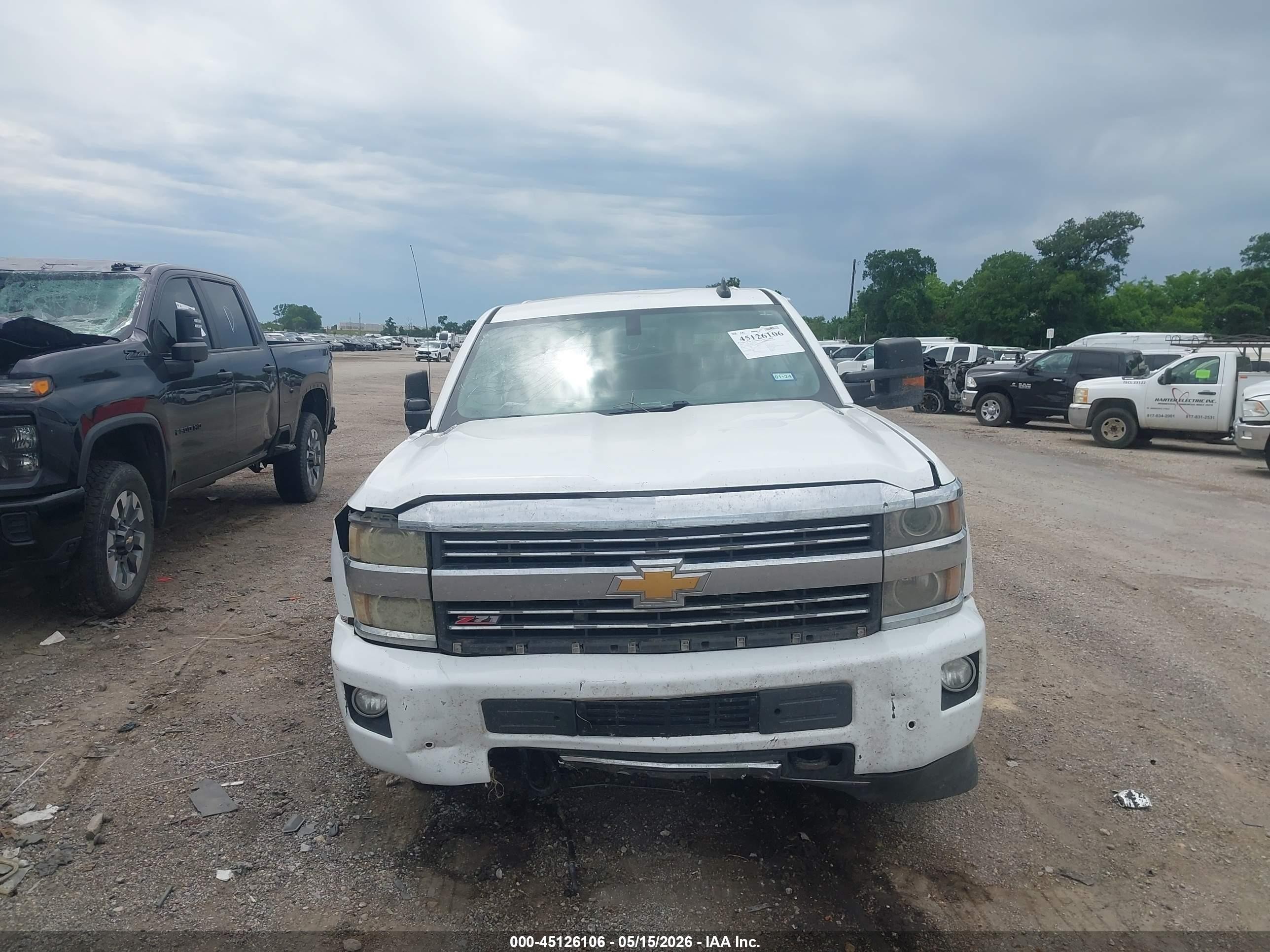 2015 Chevrolet Silverado 2500hd Lt White vin: 1GC1CVE89FF589742