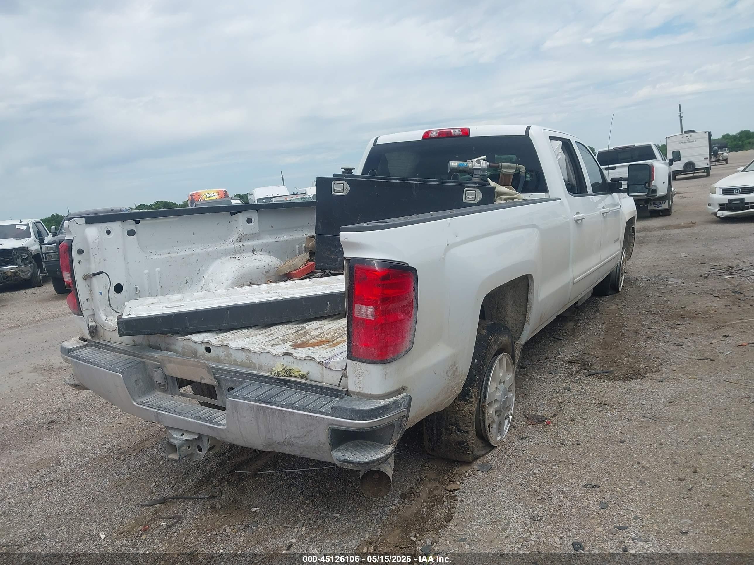 2015 Chevrolet Silverado 2500hd Lt White vin: 1GC1CVE89FF589742