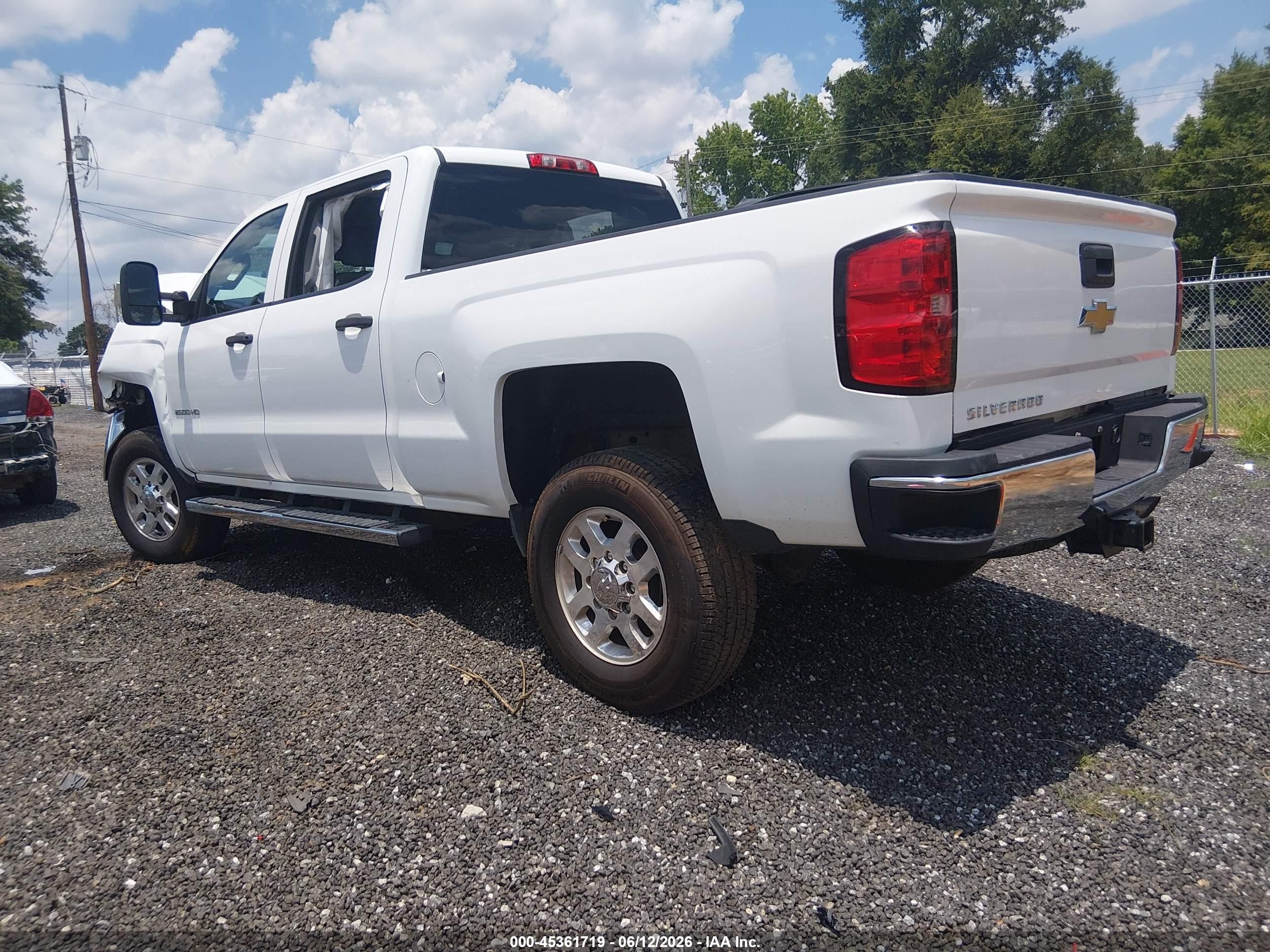 2015 Chevrolet Silverado 2500hd Lt White vin: 1GC1CVEG5FF130344