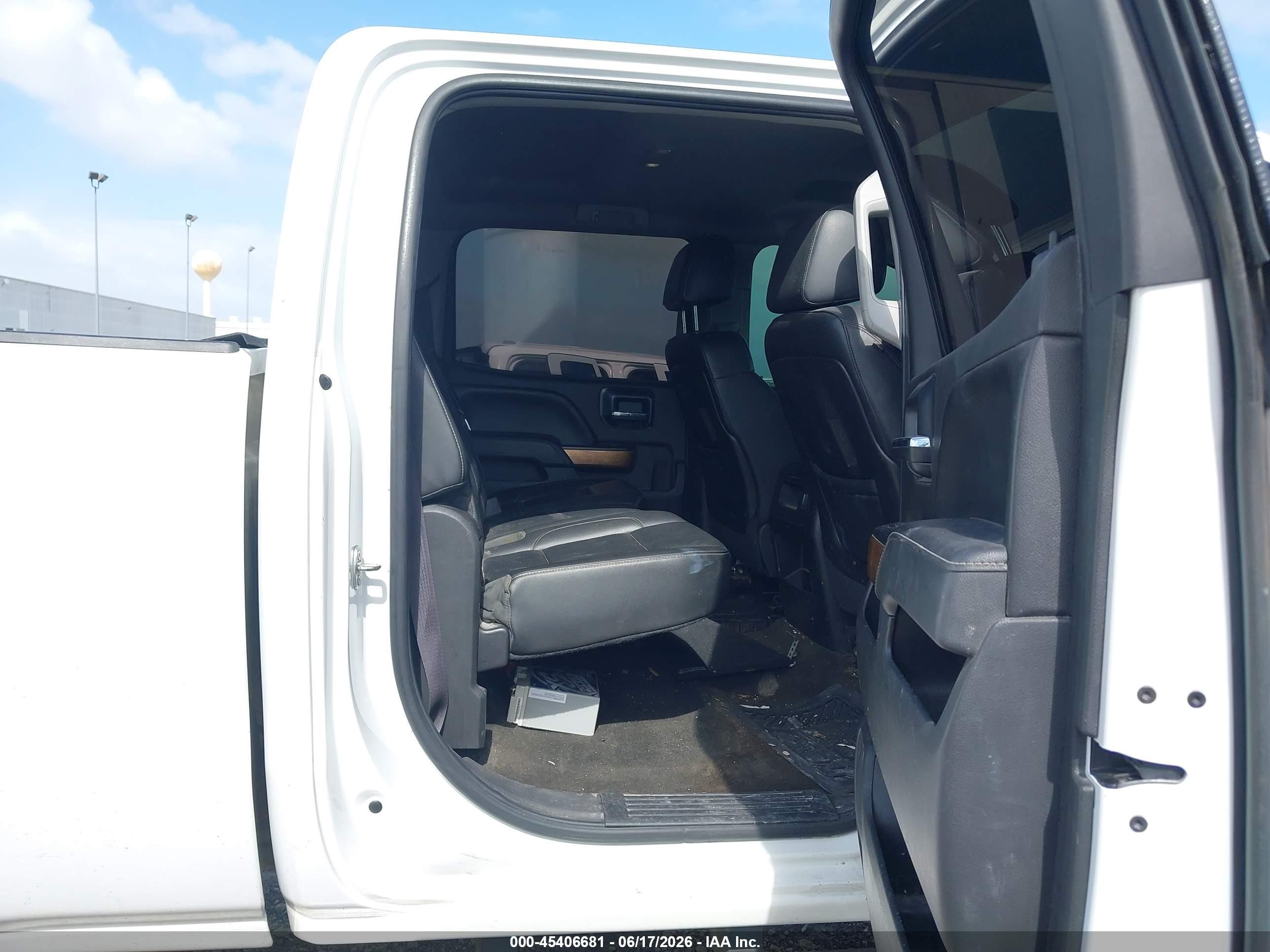 2015 Chevrolet Silverado 2500hd Ltz Белый vin: 1GC1CWE84FF593008