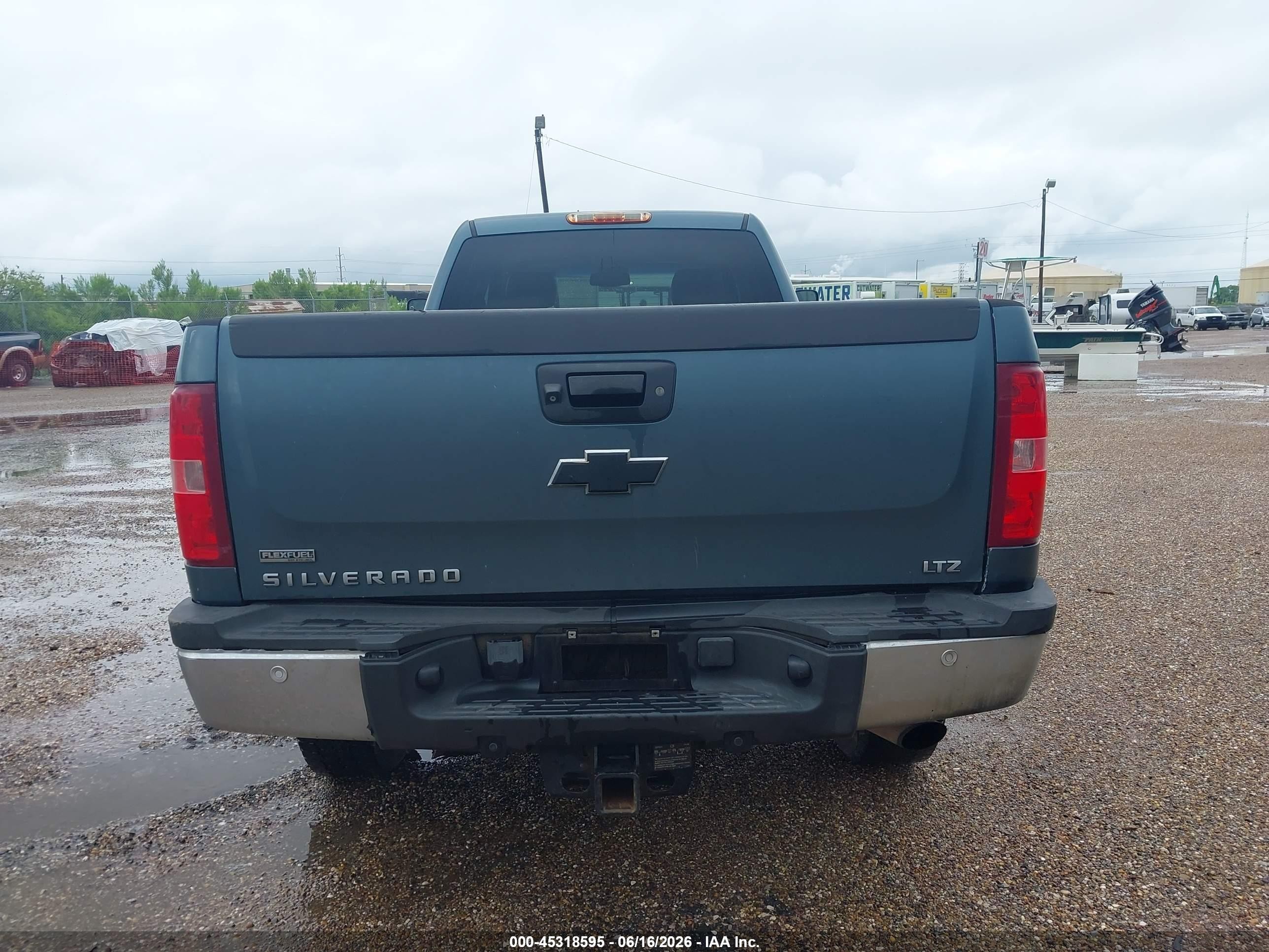 2012 Chevrolet Silverado 2500hd Ltz White vin: 1GC1CYEG9CF169399