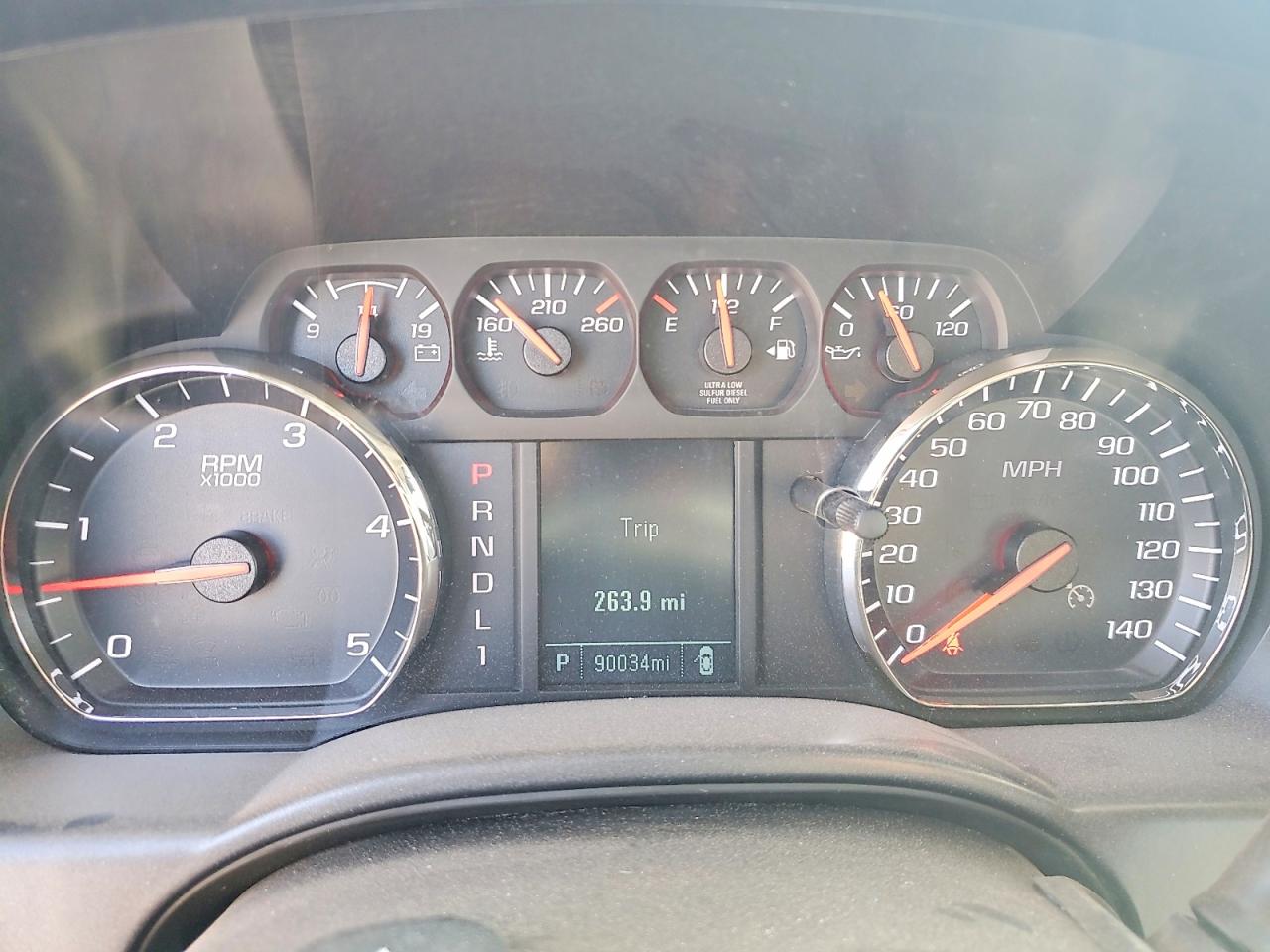2019 Chevrolet Silverado K2500 Heavy Duty White vin: 1GC1KREY3KF136401