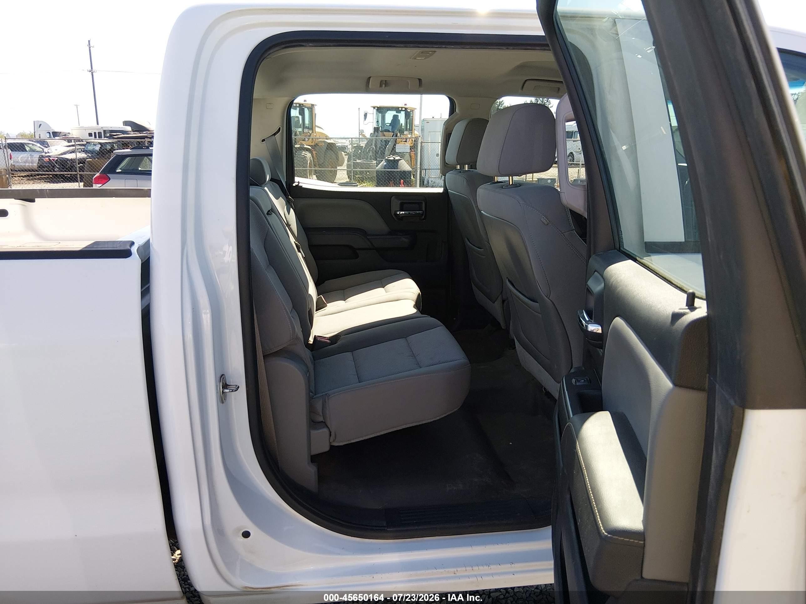 2015 Chevrolet Silverado 2500hd Built After Aug 14 Work Truck White vin: 1GC1KUE85FF640120