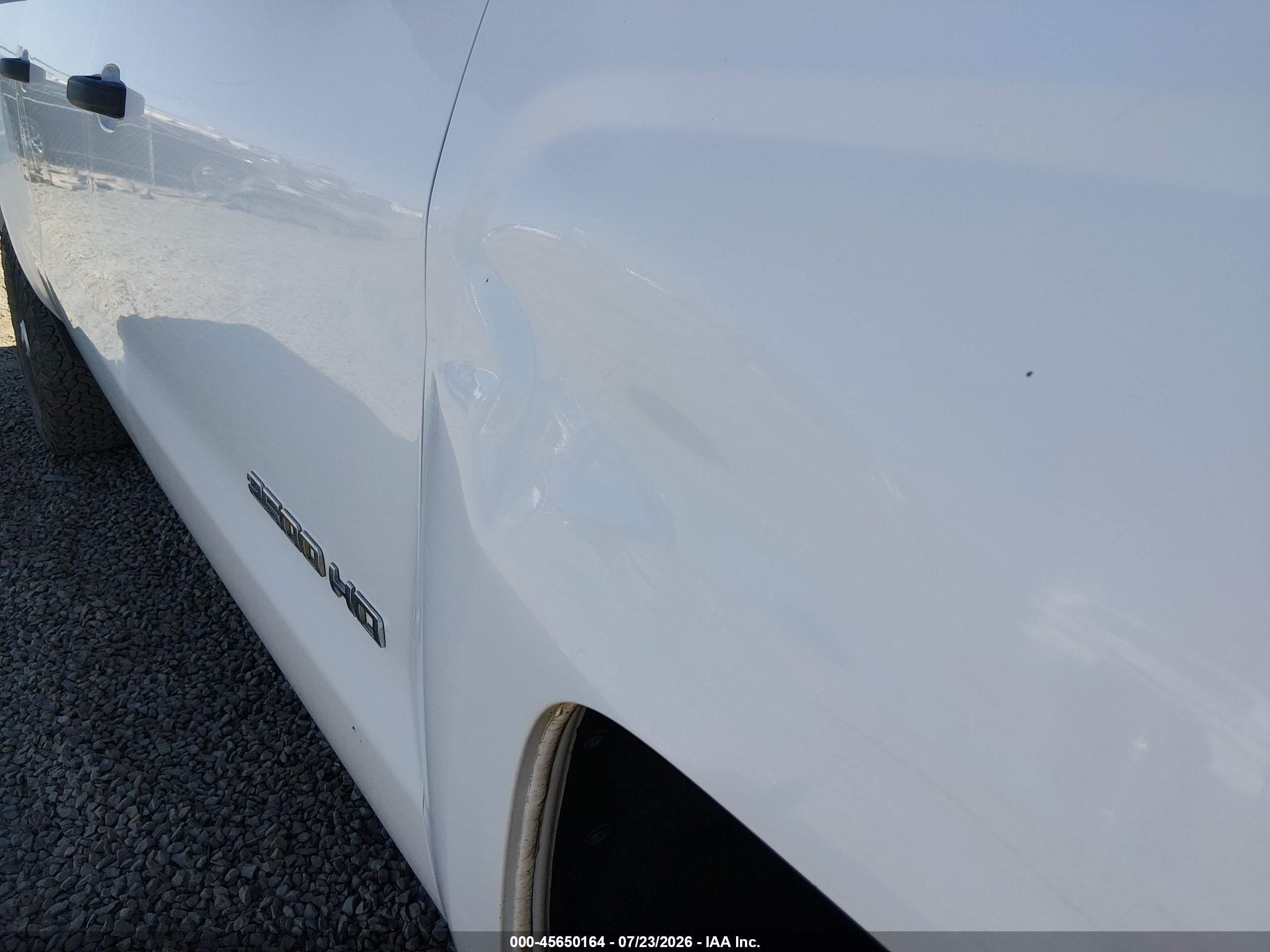 2015 Chevrolet Silverado 2500hd Built After Aug 14 Work Truck White vin: 1GC1KUE85FF640120