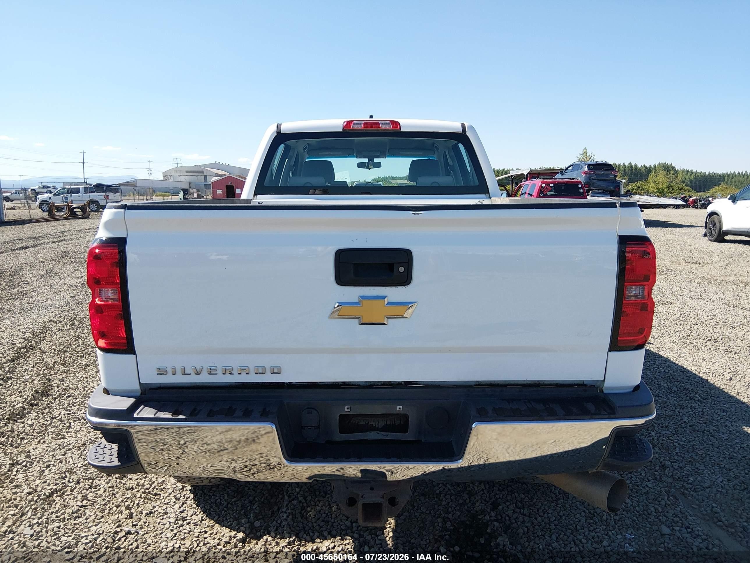2015 Chevrolet Silverado 2500hd Built After Aug 14 Work Truck White vin: 1GC1KUE85FF640120