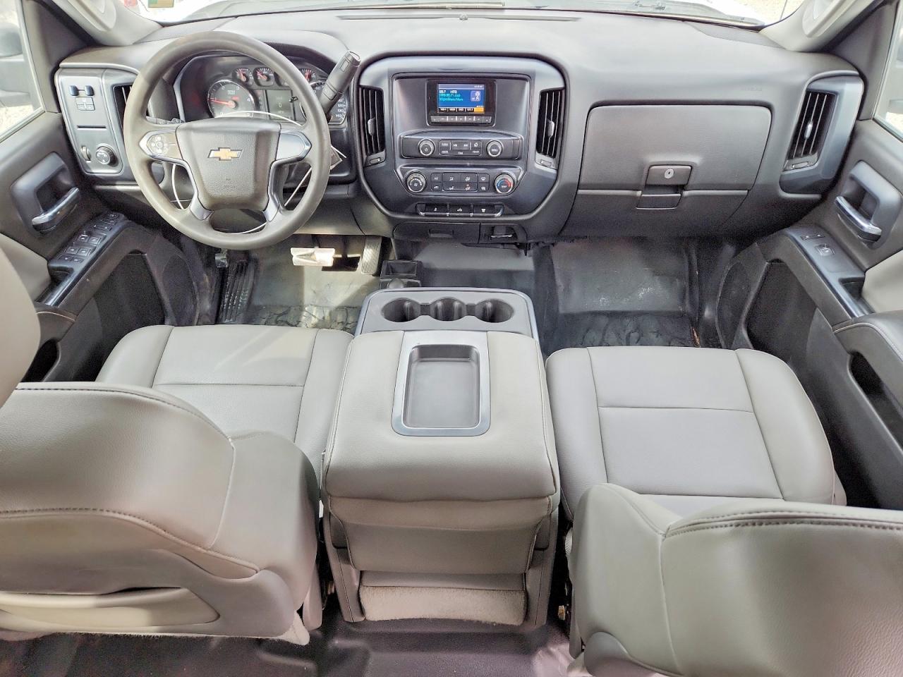 2015 Chevrolet Silverado K2500 Heavy Duty White vin: 1GC1KUE8XFF150742