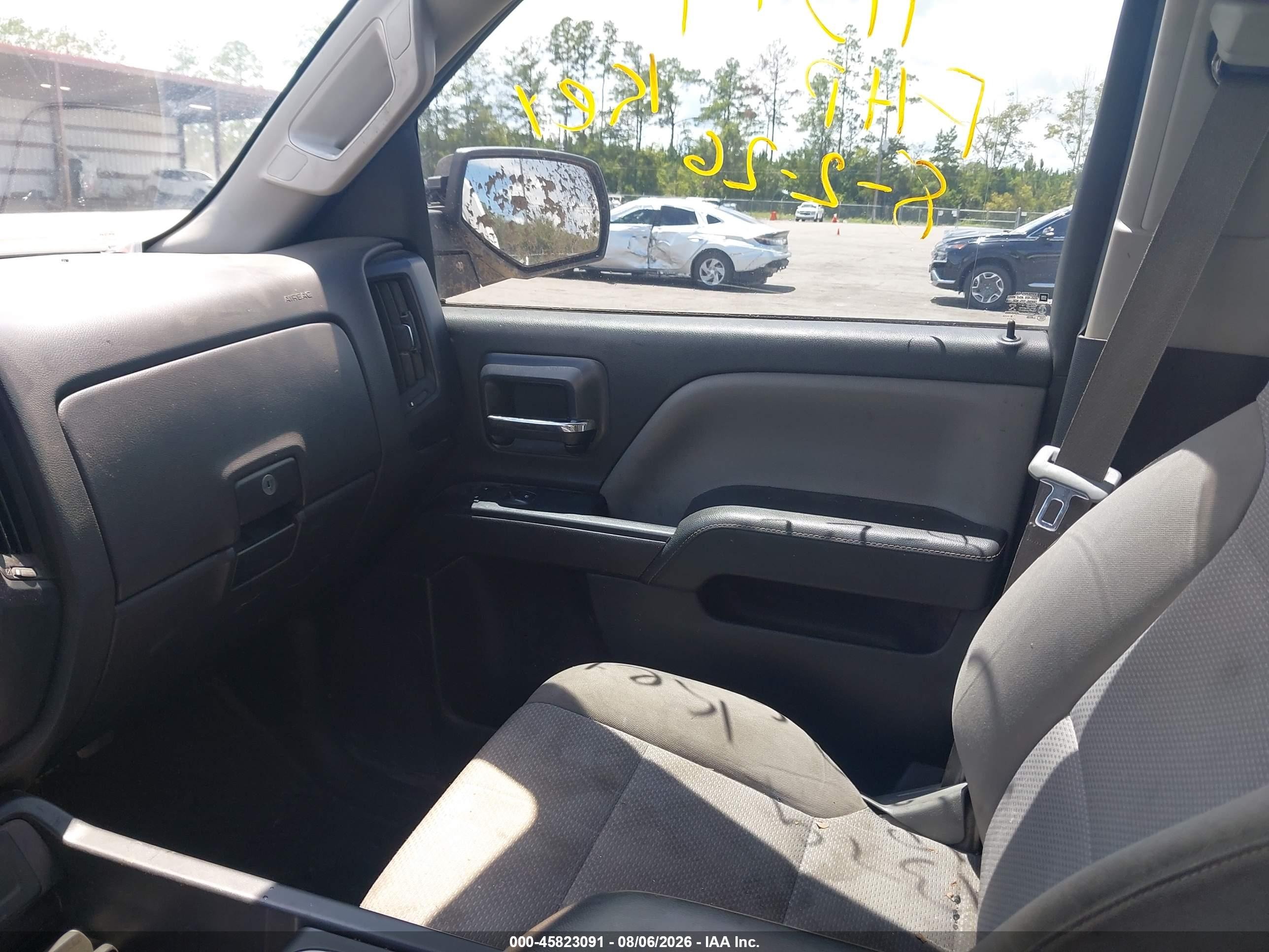 2015 Chevrolet Silverado 2500hd Built After Aug 14 Work Truck White vin: 1GC1KUE8XFF512293