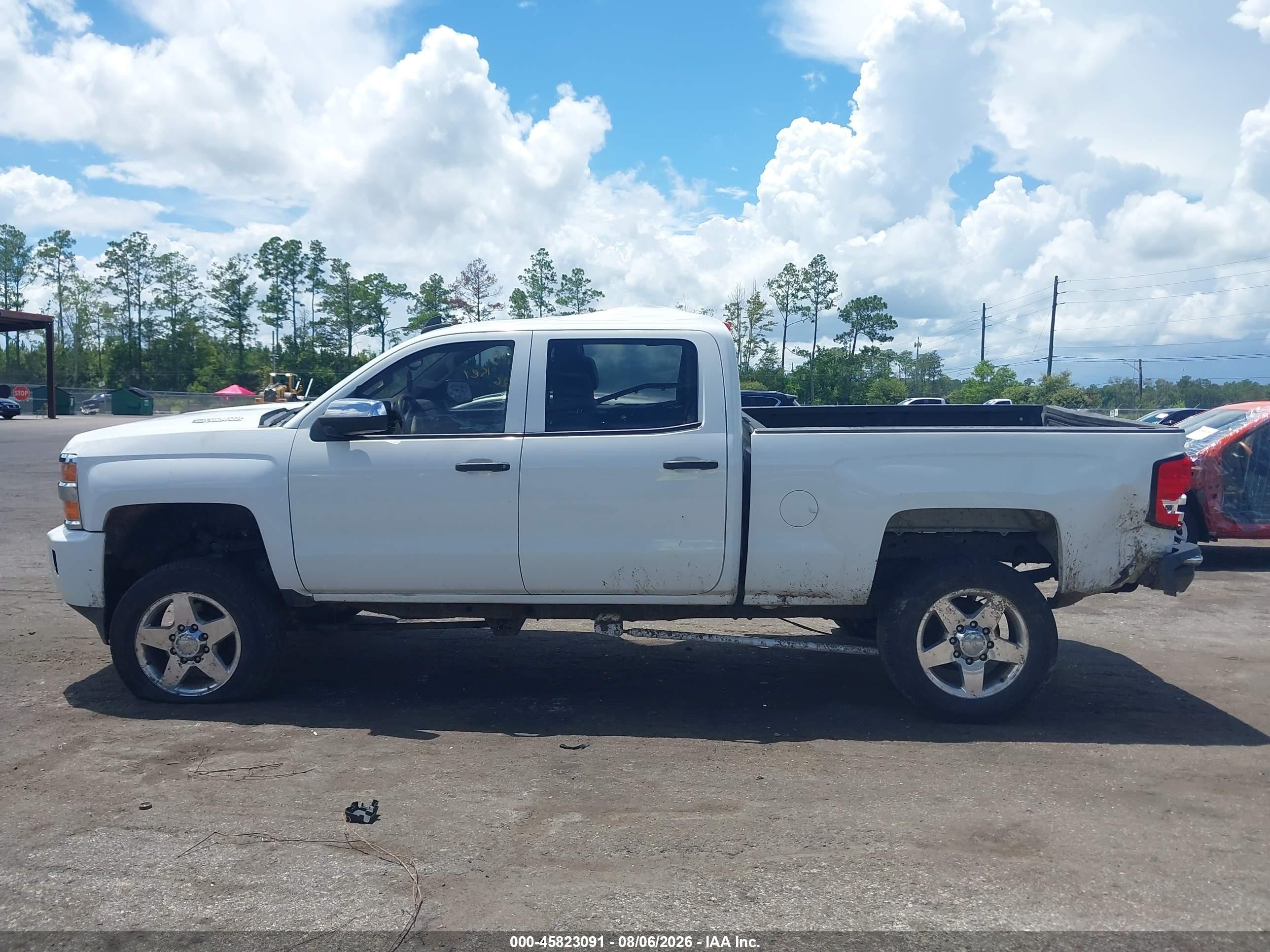 2015 Chevrolet Silverado 2500hd Built After Aug 14 Work Truck White vin: 1GC1KUE8XFF512293