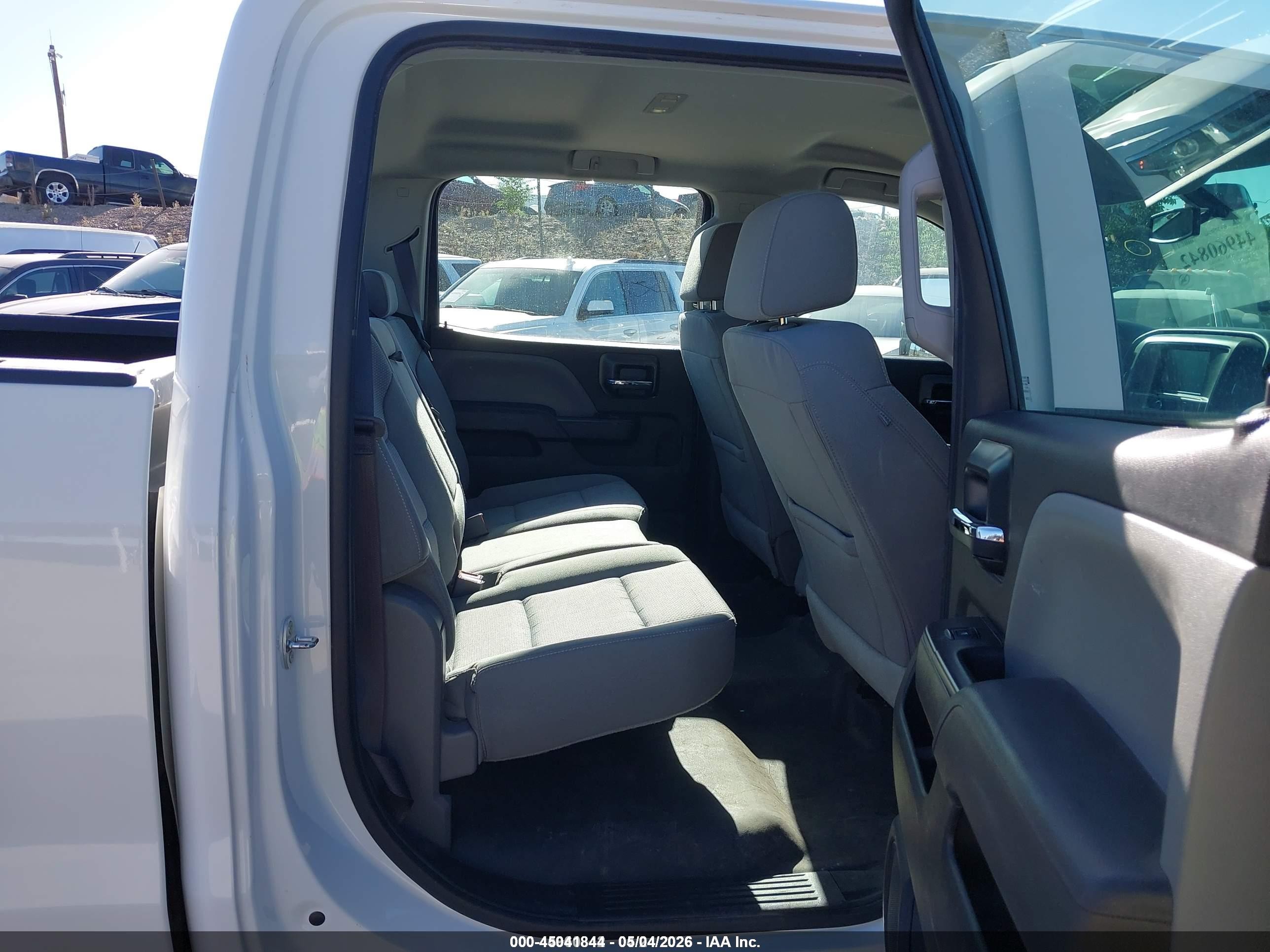 2017 Chevrolet Silverado 2500hd Wt White vin: 1GC1KUEG0HF181850