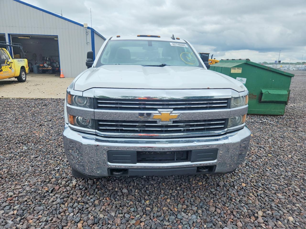 2015 Chevrolet Silverado K2500 Heavy Duty White vin: 1GC1KUEG1FF617151