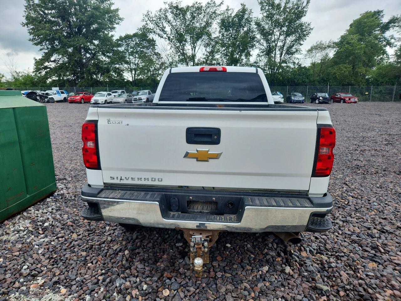 2015 Chevrolet Silverado K2500 Heavy Duty White vin: 1GC1KUEG1FF617151
