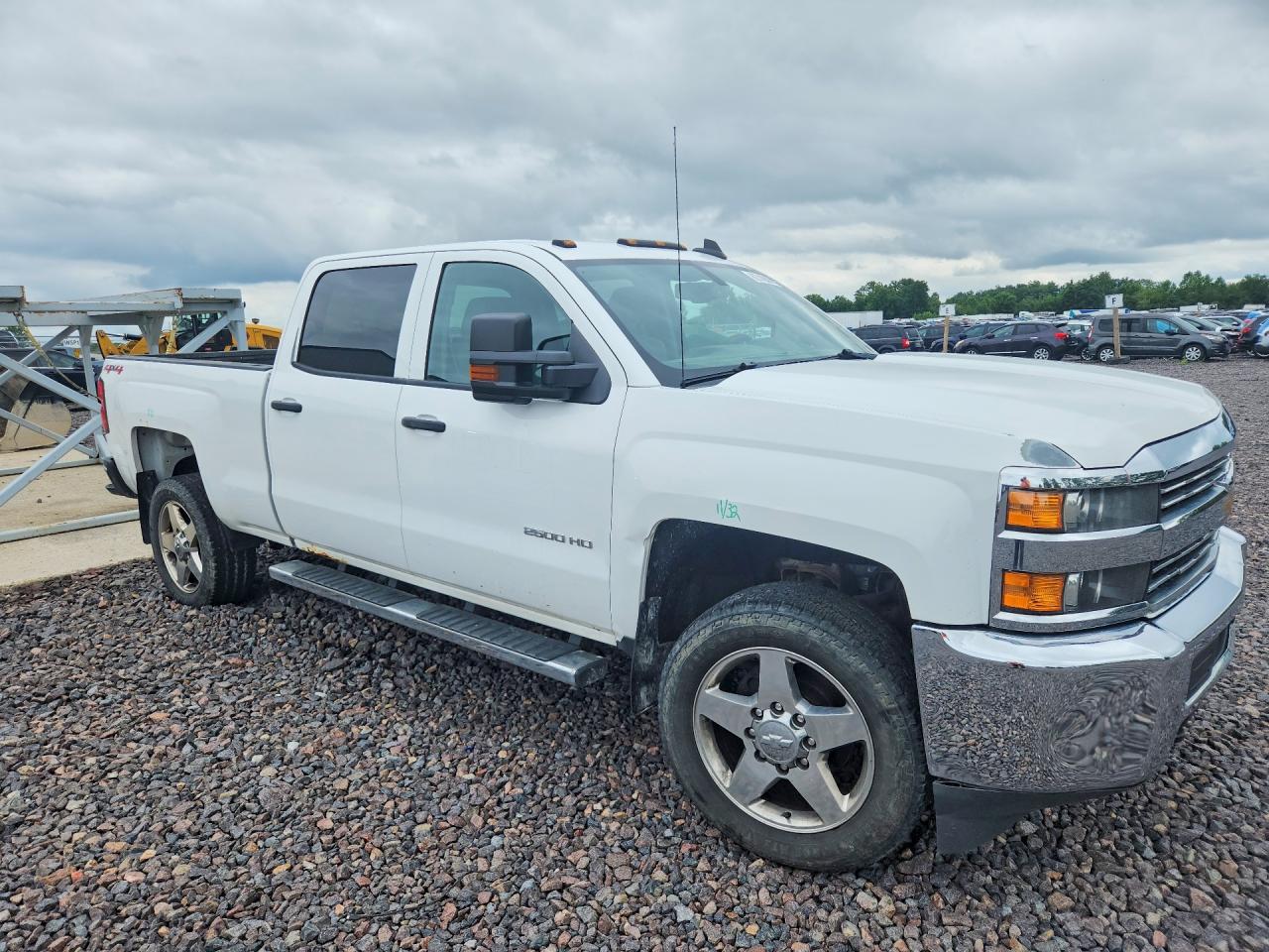 2015 Chevrolet Silverado K2500 Heavy Duty White vin: 1GC1KUEG1FF617151