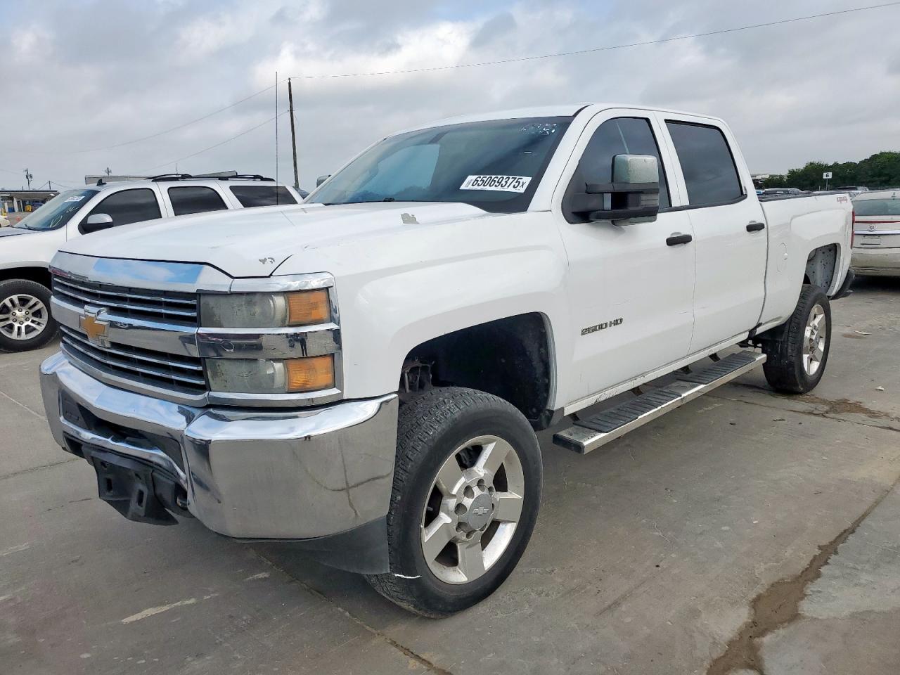 2016 Chevrolet Silverado K2500 Heavy Duty   White vin: 1GC1KUEG1GF136530