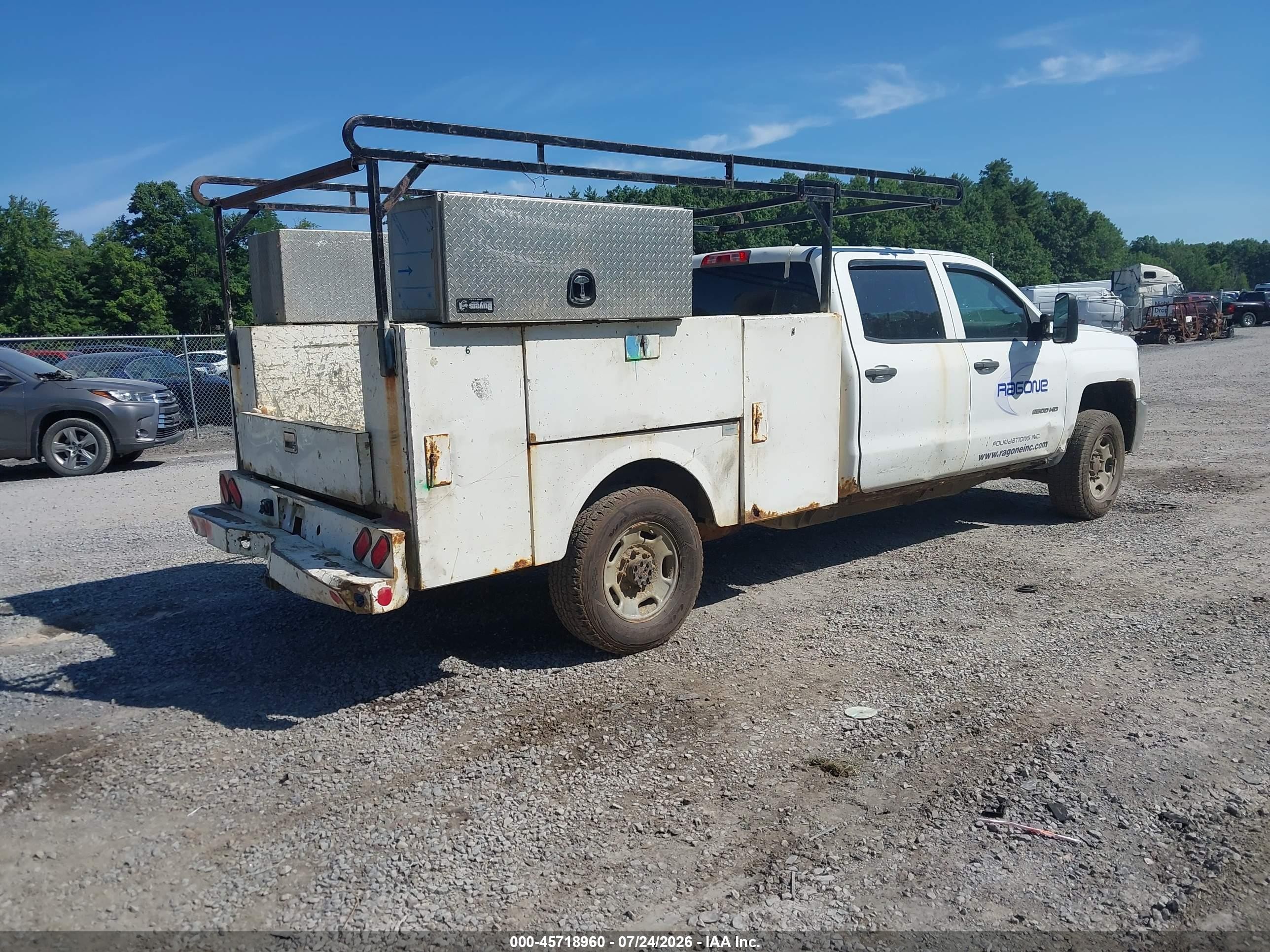 2015 Chevrolet Silverado 2500hd Work Truck White vin: 1GC1KUEG4FF145172