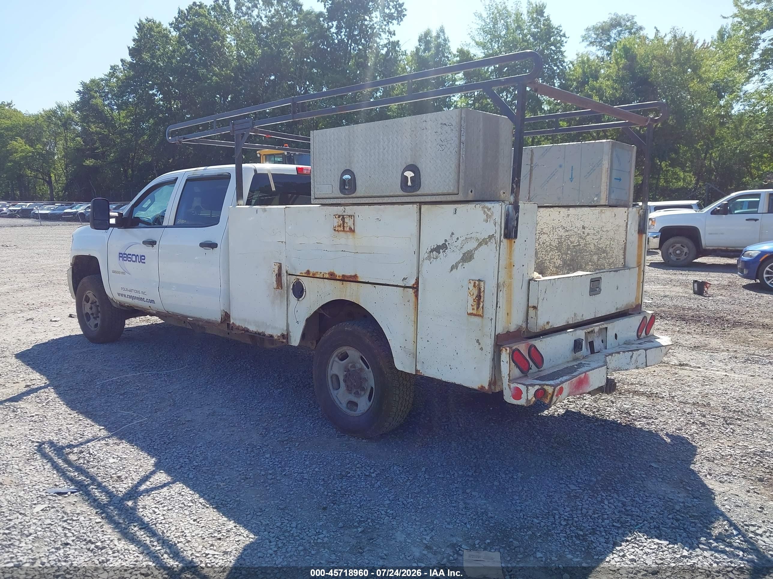 2015 Chevrolet Silverado 2500hd Work Truck White vin: 1GC1KUEG4FF145172