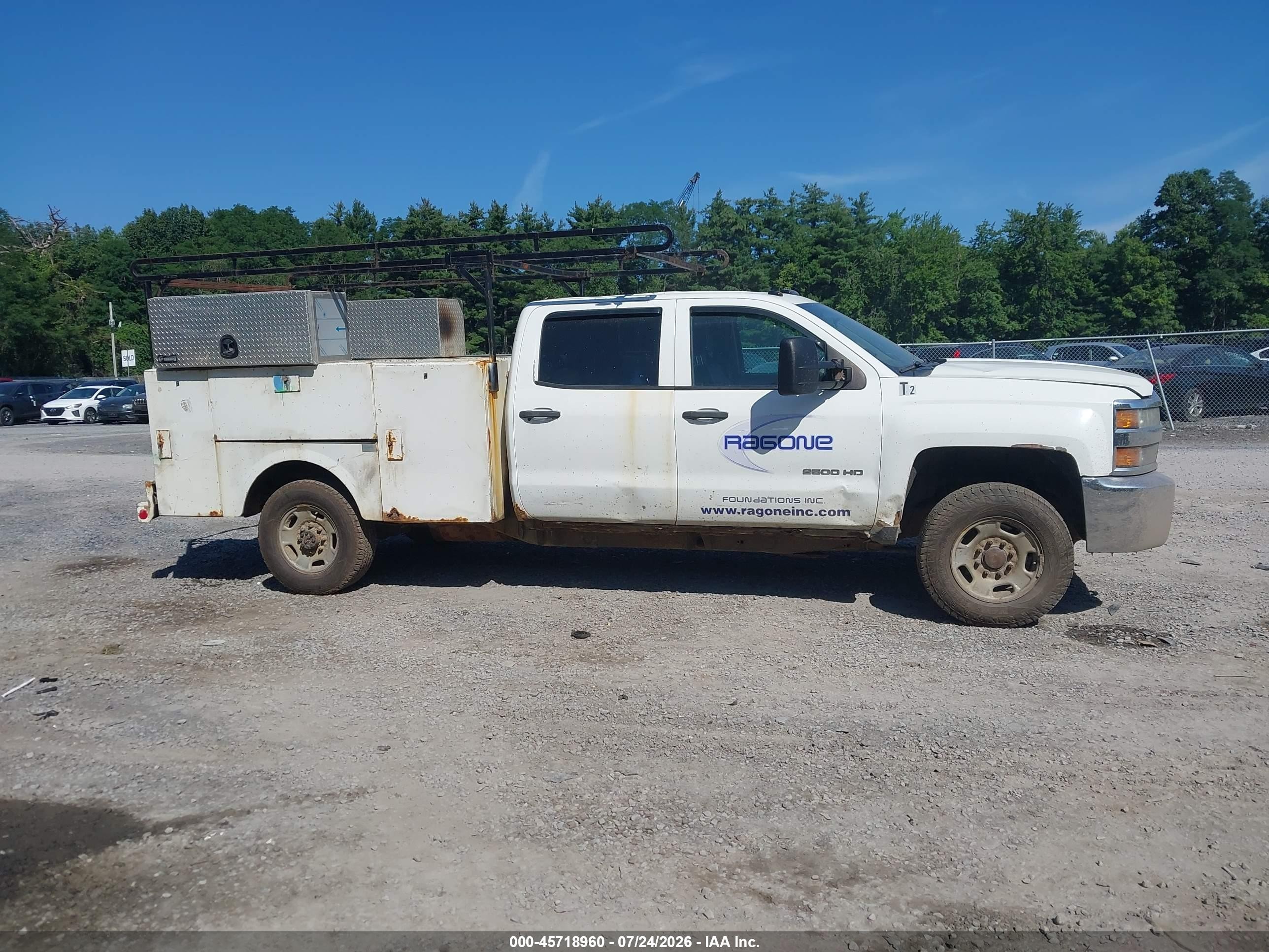 2015 Chevrolet Silverado 2500hd Work Truck White vin: 1GC1KUEG4FF145172