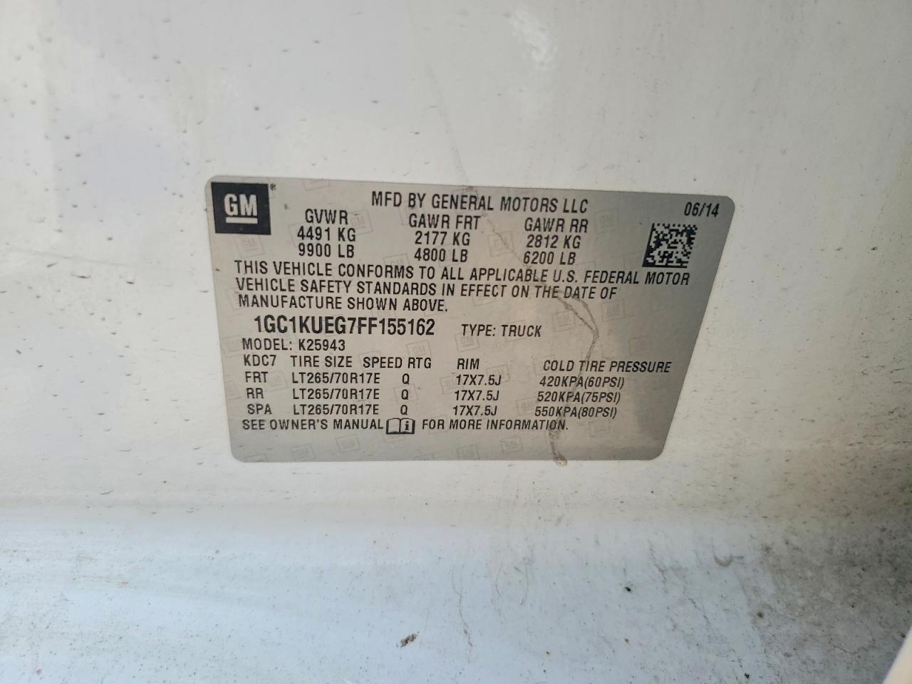 2015 Chevrolet Silverado K2500 Heavy Duty White vin: 1GC1KUEG7FF155162