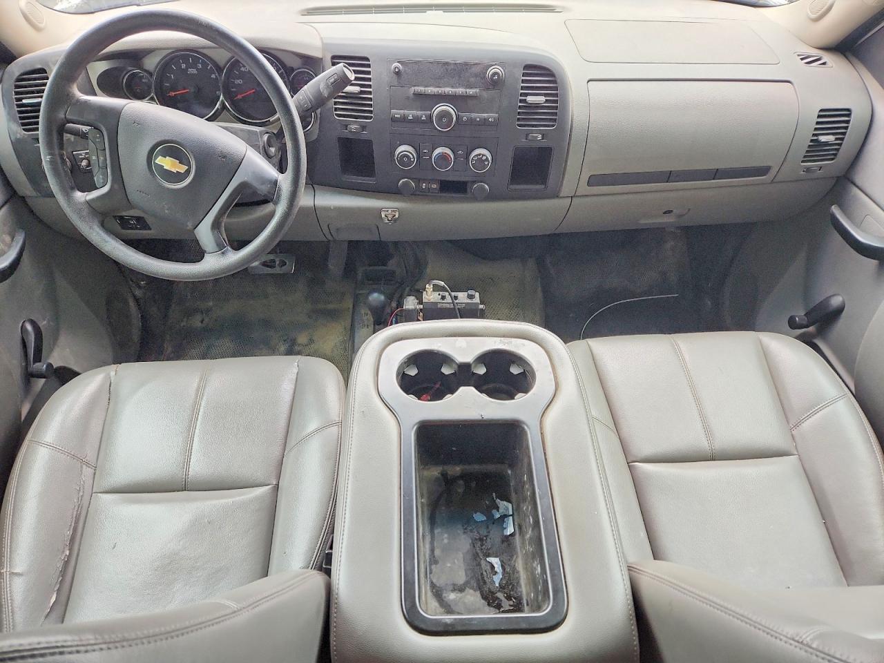 2012 Chevrolet Silverado K2500 Heavy Duty White vin: 1GC1KVC82CF153428