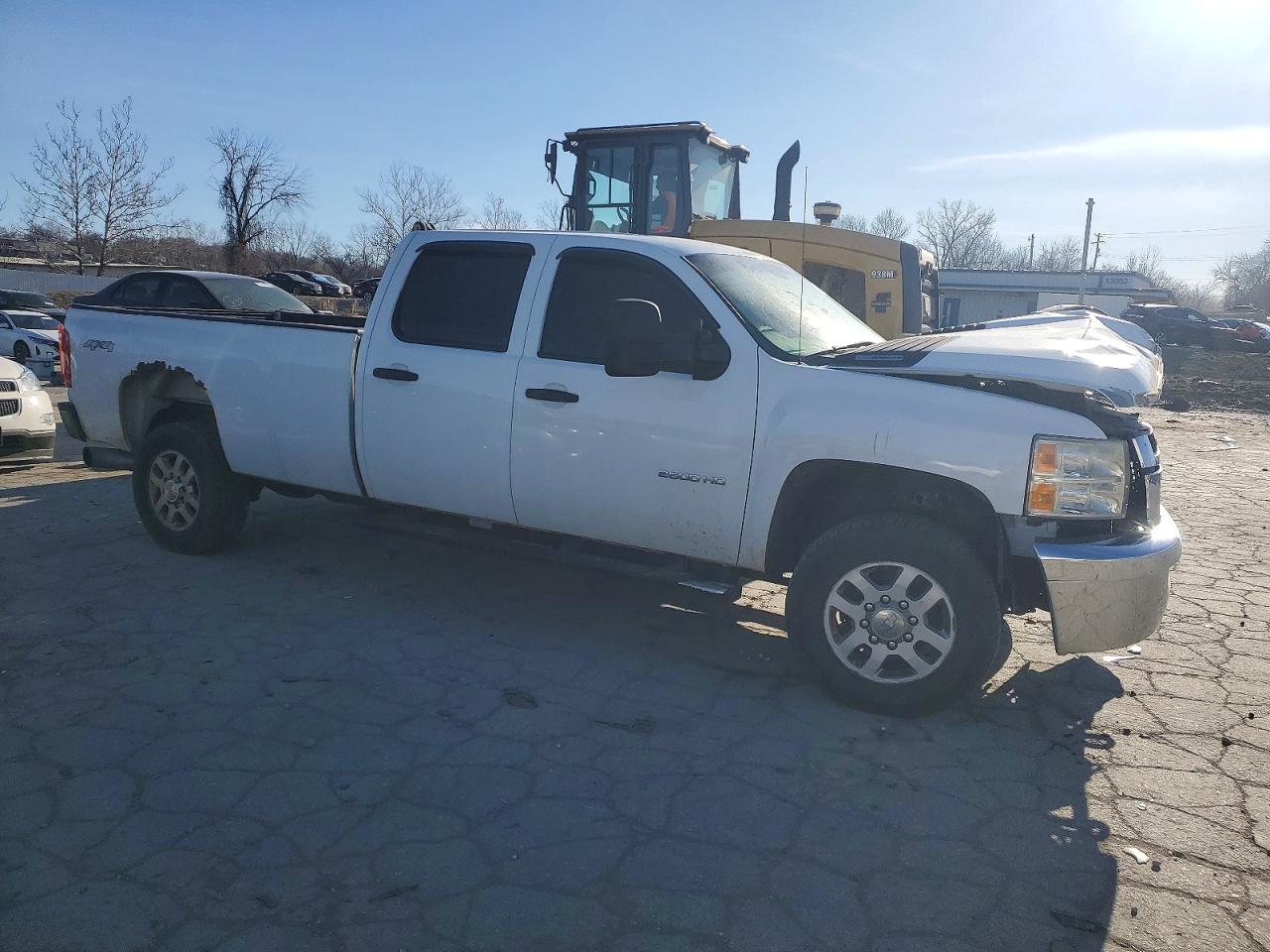 2013 Chevrolet Silverado K2500 Heavy Duty White vin: 1GC1KVC88DF228795