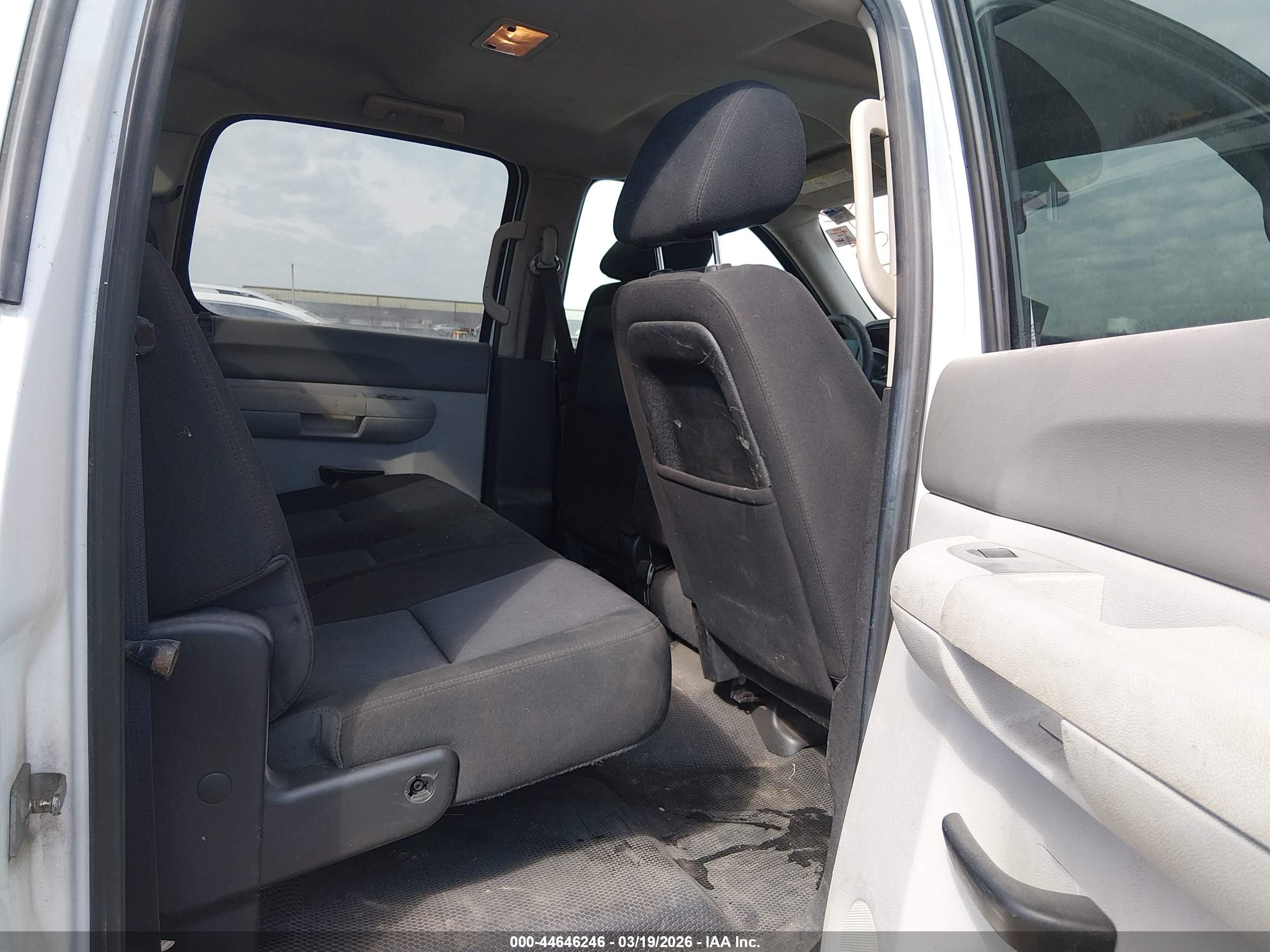 2014 Chevrolet Silverado 2500hd Work Truck White vin: 1GC1KVC89EF186056