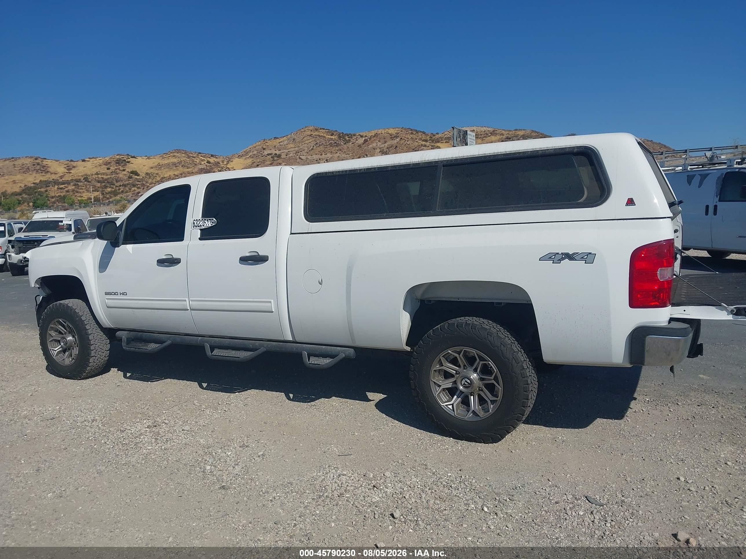 2012 Chevrolet Silverado 2500hd Work Truck White vin: 1GC1KVCG0CF233317