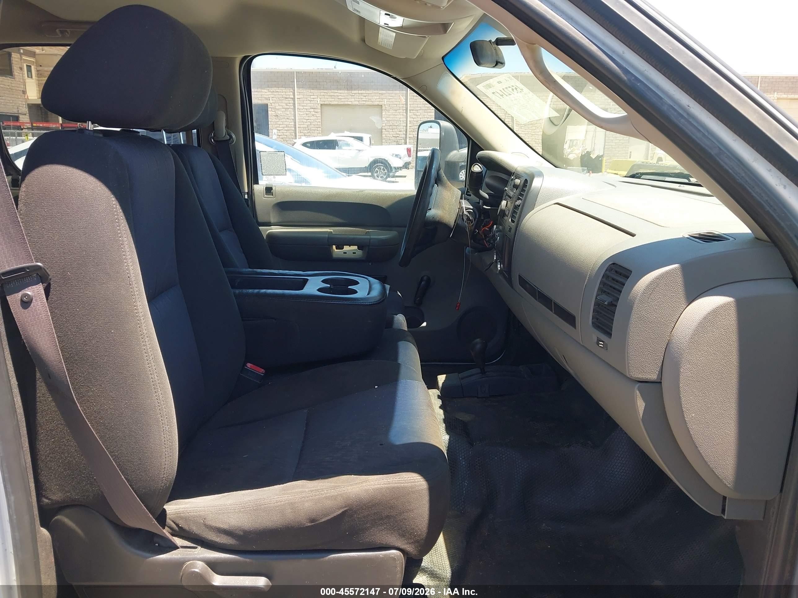 2011 Chevrolet Silverado 2500hd Work Truck White vin: 1GC1KVCG1BF202284