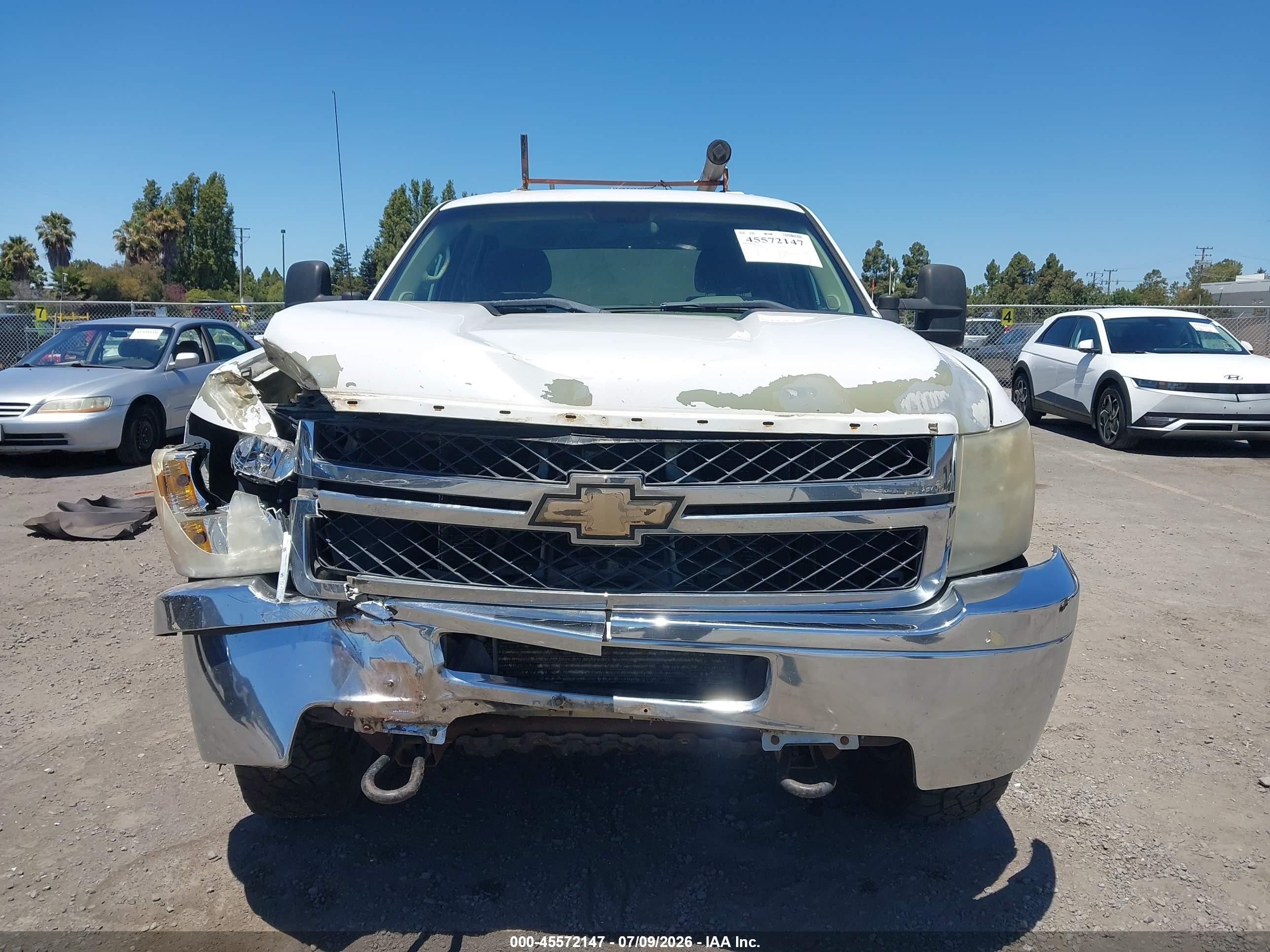 2011 Chevrolet Silverado 2500hd Work Truck White vin: 1GC1KVCG1BF202284