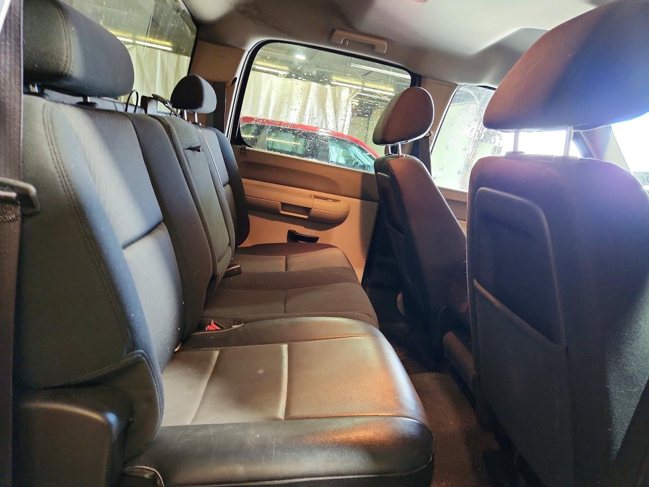 2013 Chevrolet Silverado K2500 Heavy Duty Белый vin: 1GC1KVCG1DF162467