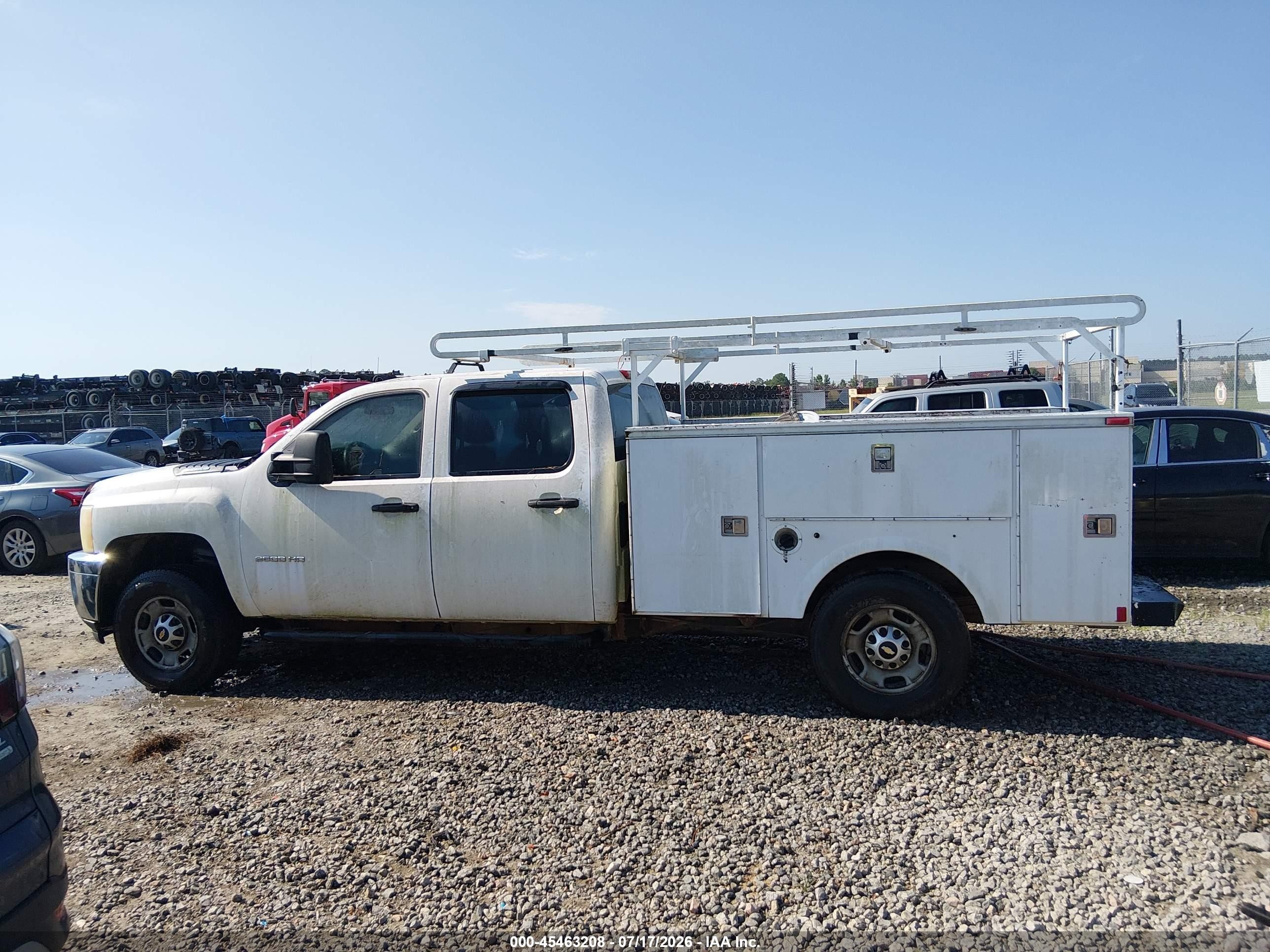2011 Chevrolet Silverado 2500hd Work Truck White vin: 1GC1KVCG2BF128115
