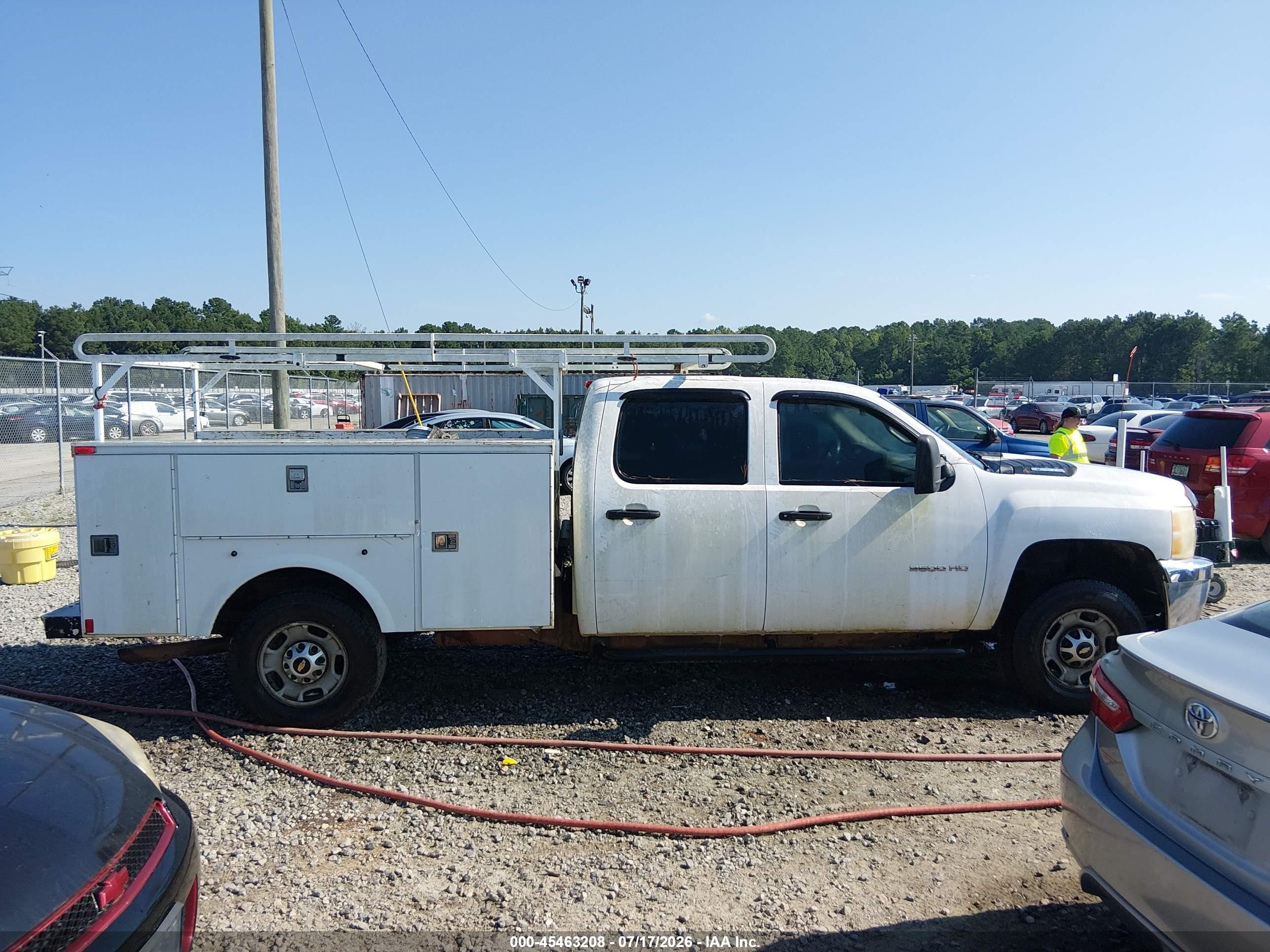 2011 Chevrolet Silverado 2500hd Work Truck White vin: 1GC1KVCG2BF128115