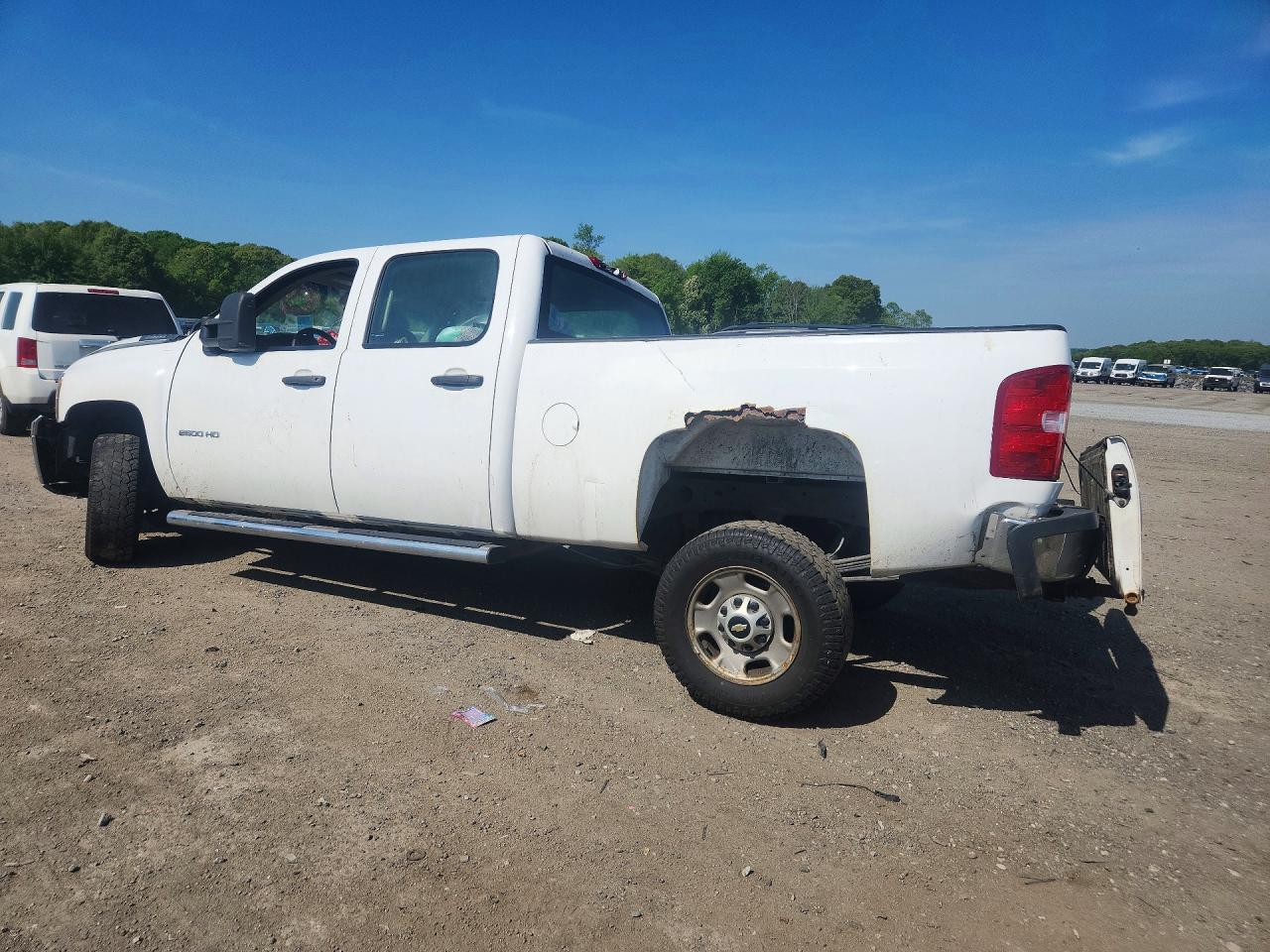 2013 Chevrolet Silverado K2500 Heavy Duty White vin: 1GC1KVCG2DF184154