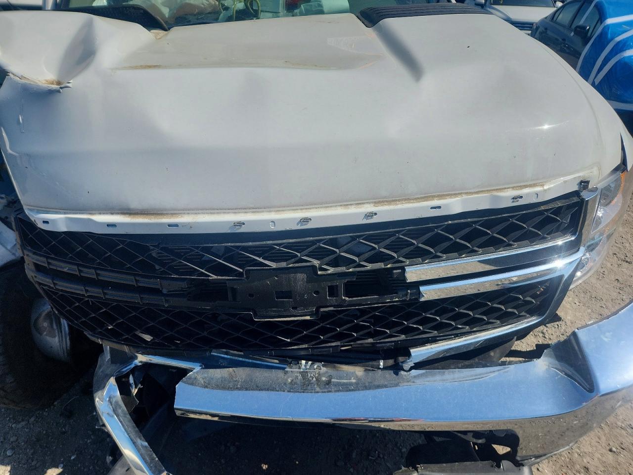 2013 Chevrolet Silverado K2500 Heavy Duty White vin: 1GC1KVCG2DF184154