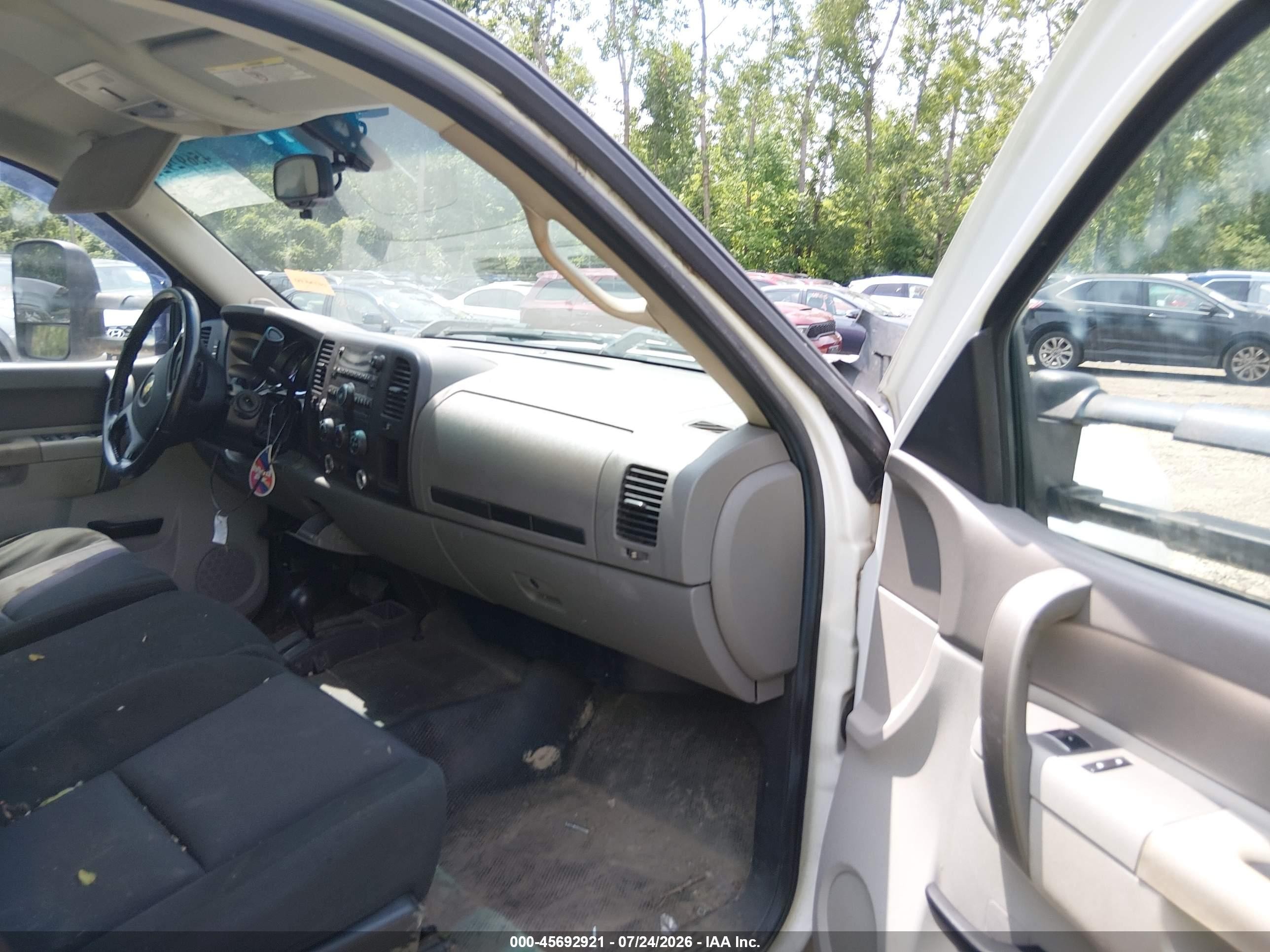 2011 Chevrolet Silverado 2500hd Work Truck White vin: 1GC1KVCG3BF226814