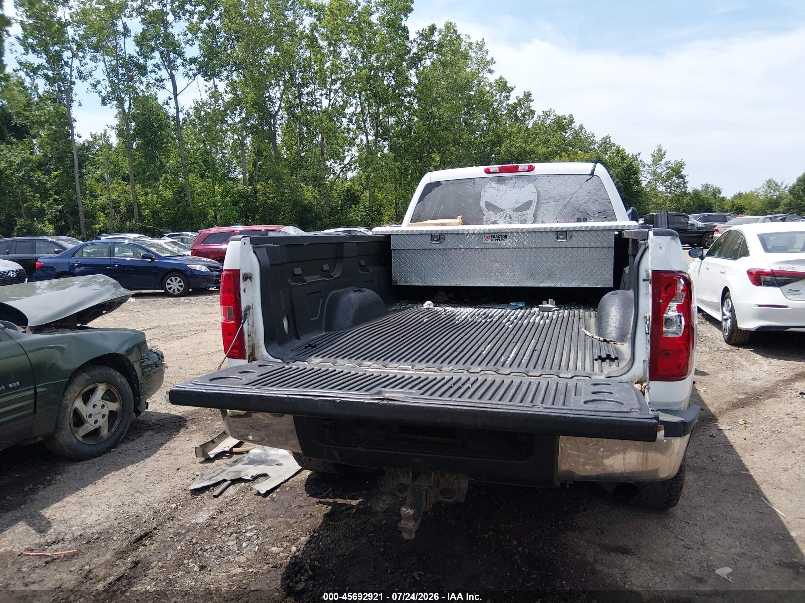 2011 Chevrolet Silverado 2500hd Work Truck White vin: 1GC1KVCG3BF226814