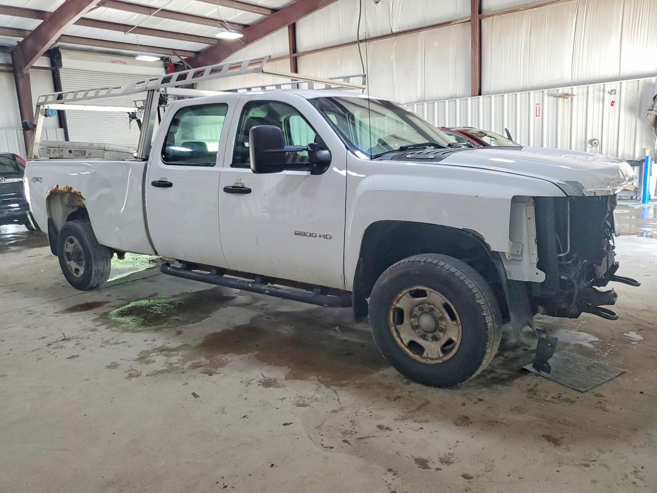 2014 Chevrolet Silverado K2500 Heavy Duty White vin: 1GC1KVCG3EF167302