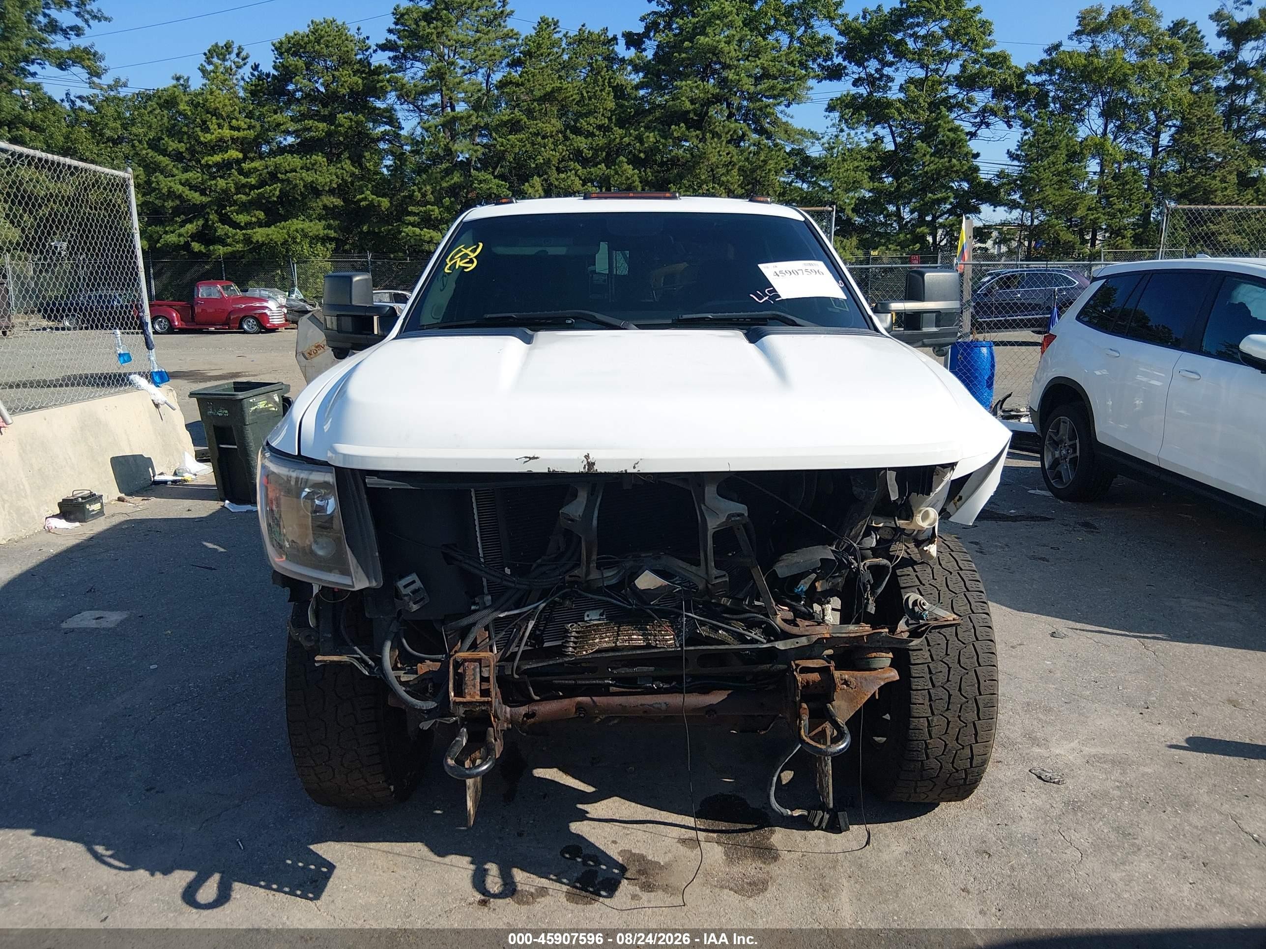 2014 Chevrolet Silverado 2500hd Work Truck White vin: 1GC1KVCG8EF152732