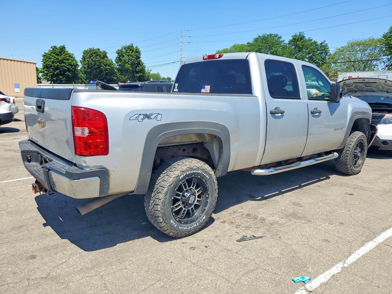 2011 Chevrolet Silverado Silver vin: 1GC1KVCGXBF211744