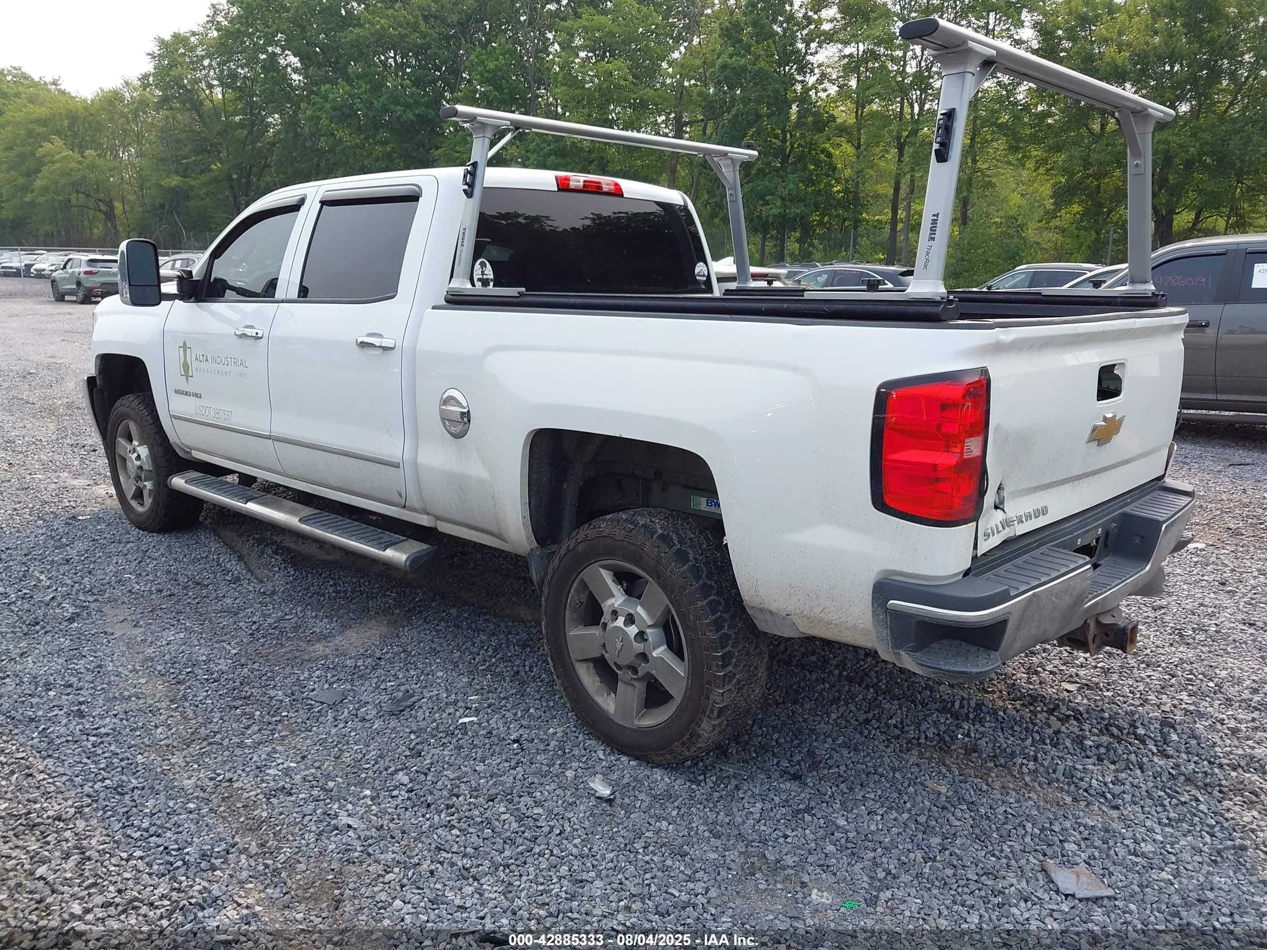 2015 Chevrolet Silverado 2500hd Lt White vin: 1GC1KVE81FF162543