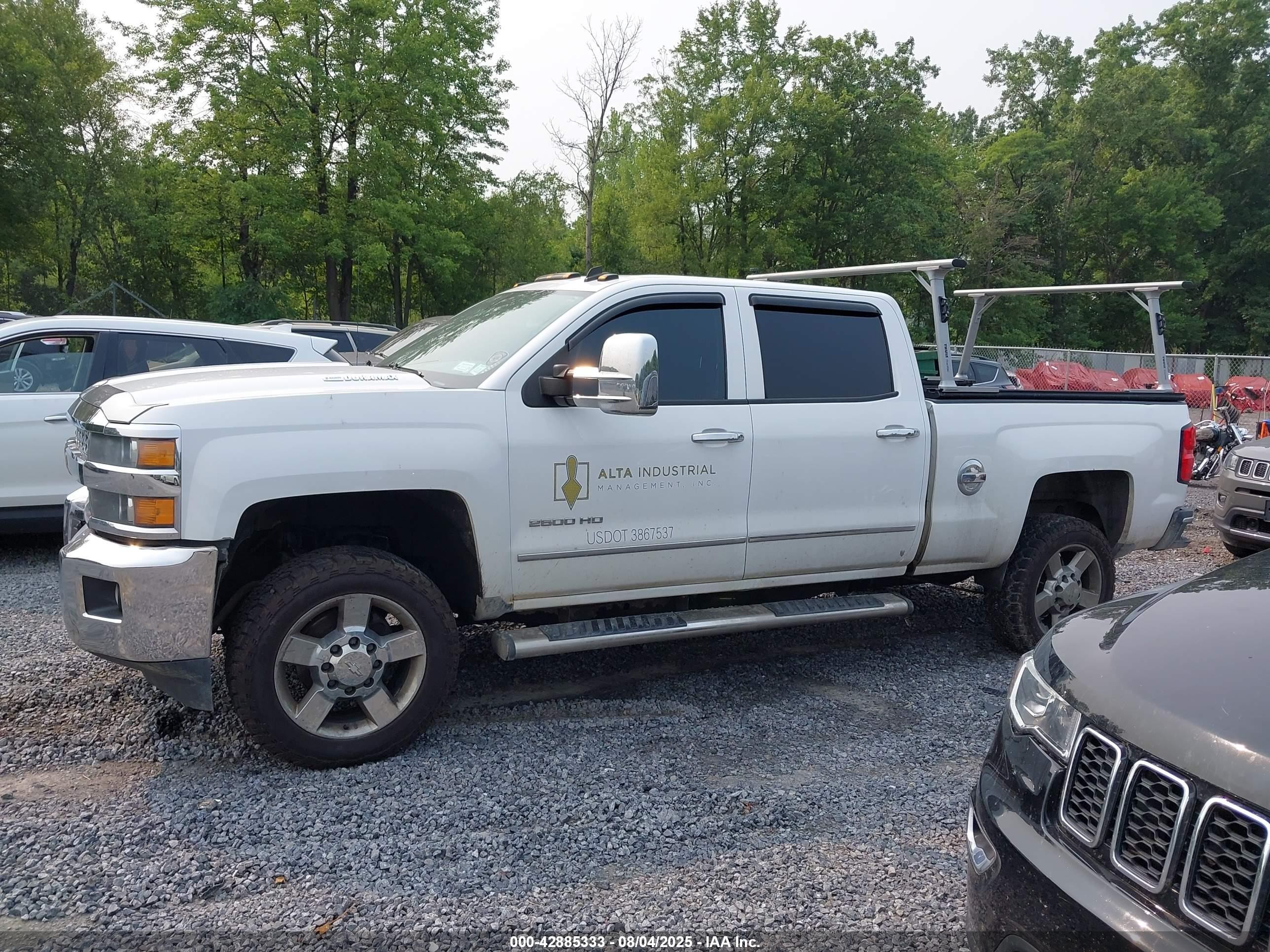 2015 Chevrolet Silverado 2500hd Lt White vin: 1GC1KVE81FF162543
