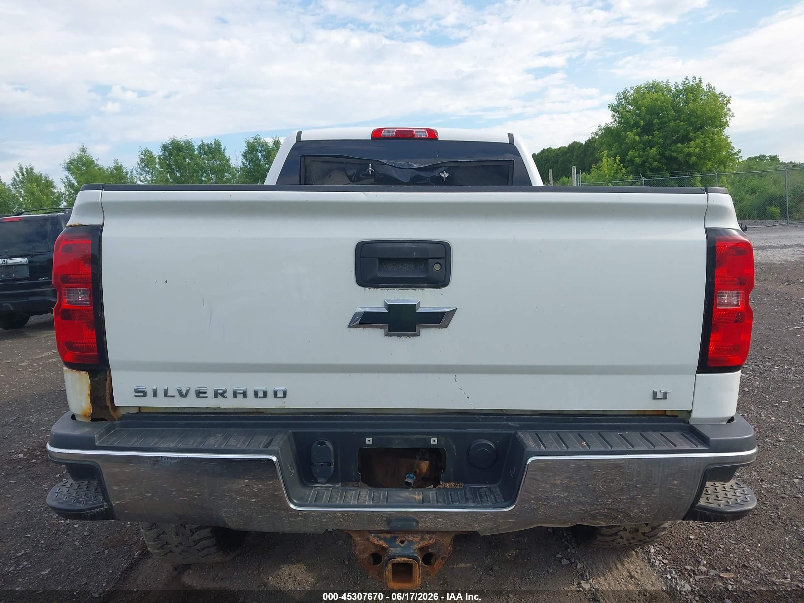 2015 Chevrolet Silverado 2500hd Lt White vin: 1GC1KVE82FF140714