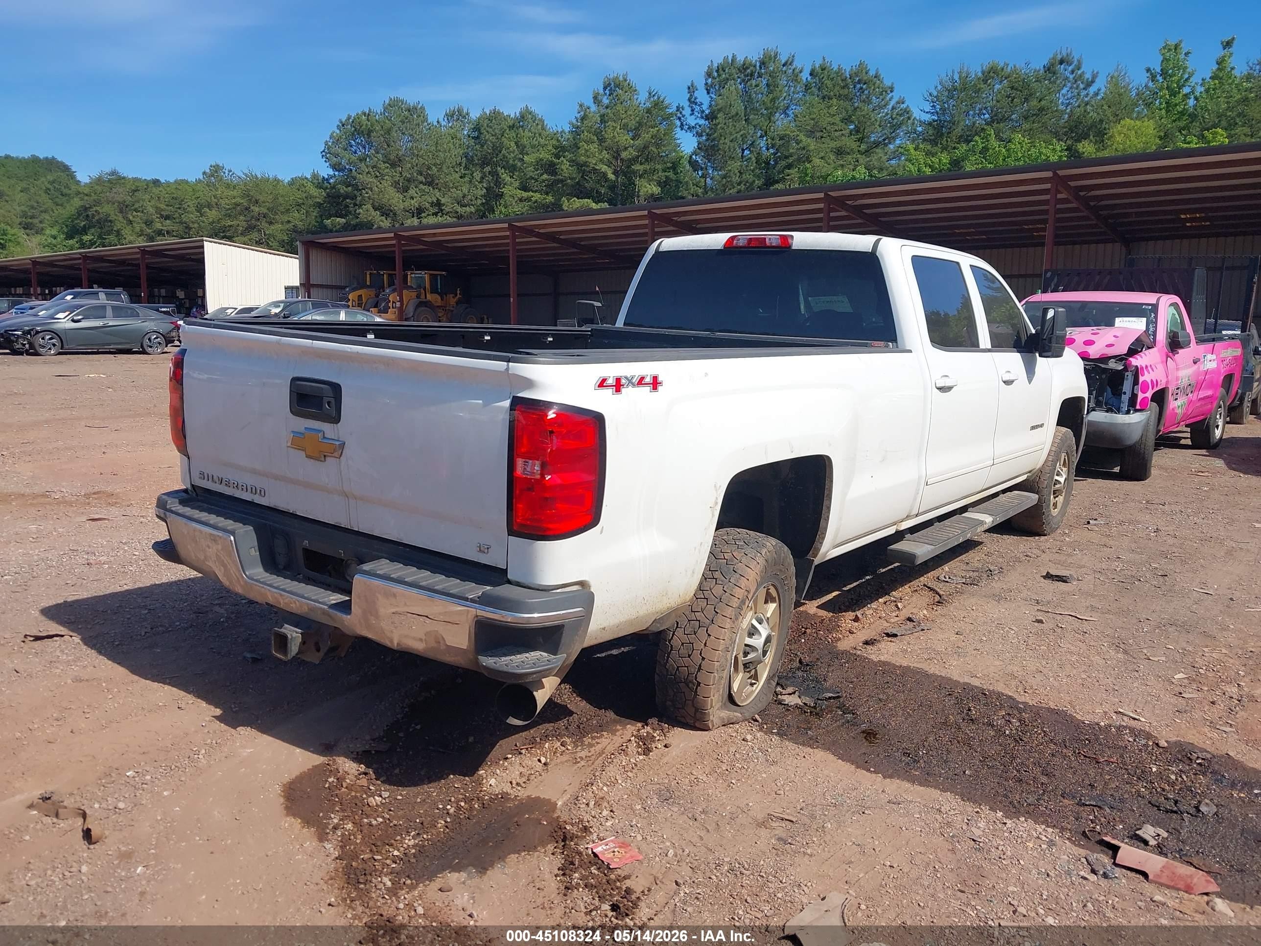 2015 Chevrolet Silverado 2500hd Lt White vin: 1GC1KVE86FF611781