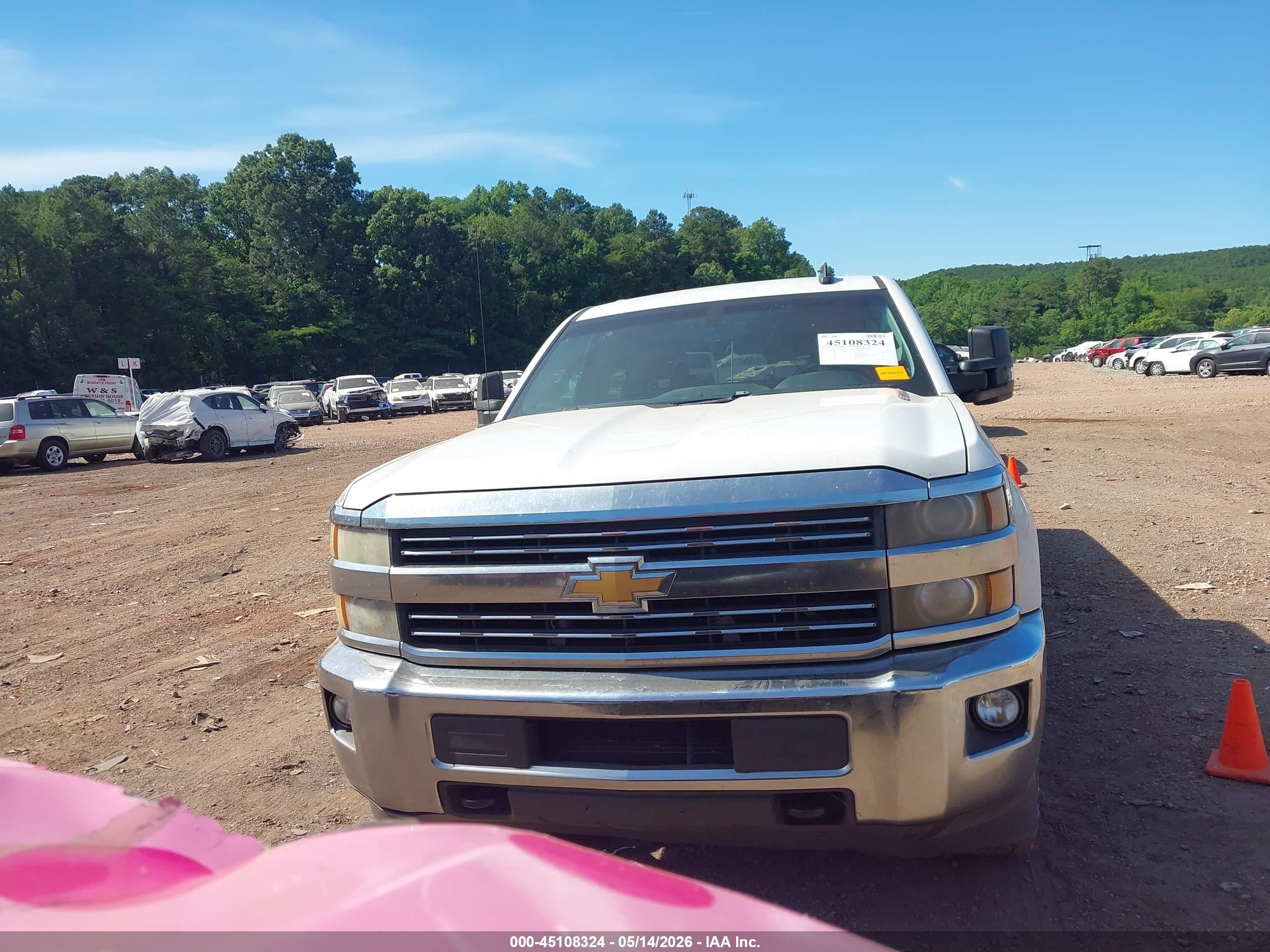 2015 Chevrolet Silverado 2500hd Lt White vin: 1GC1KVE86FF611781