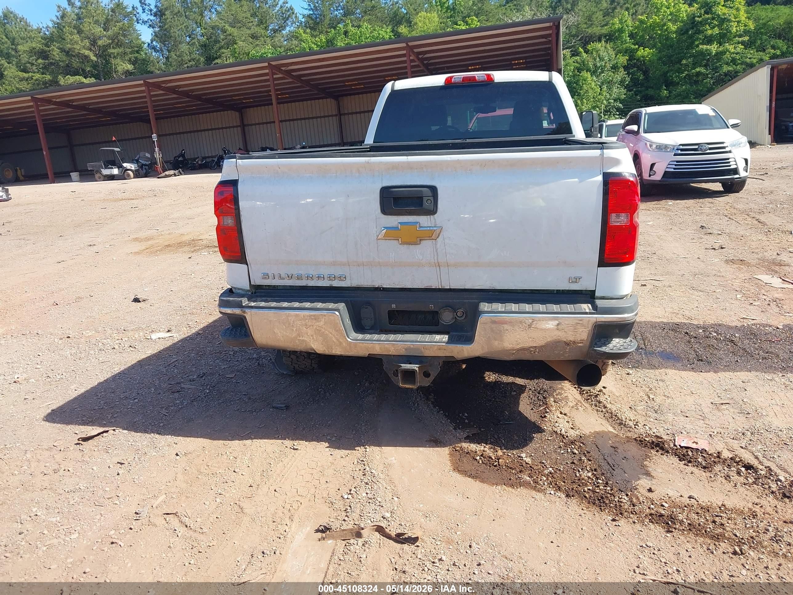 2015 Chevrolet Silverado 2500hd Lt White vin: 1GC1KVE86FF611781